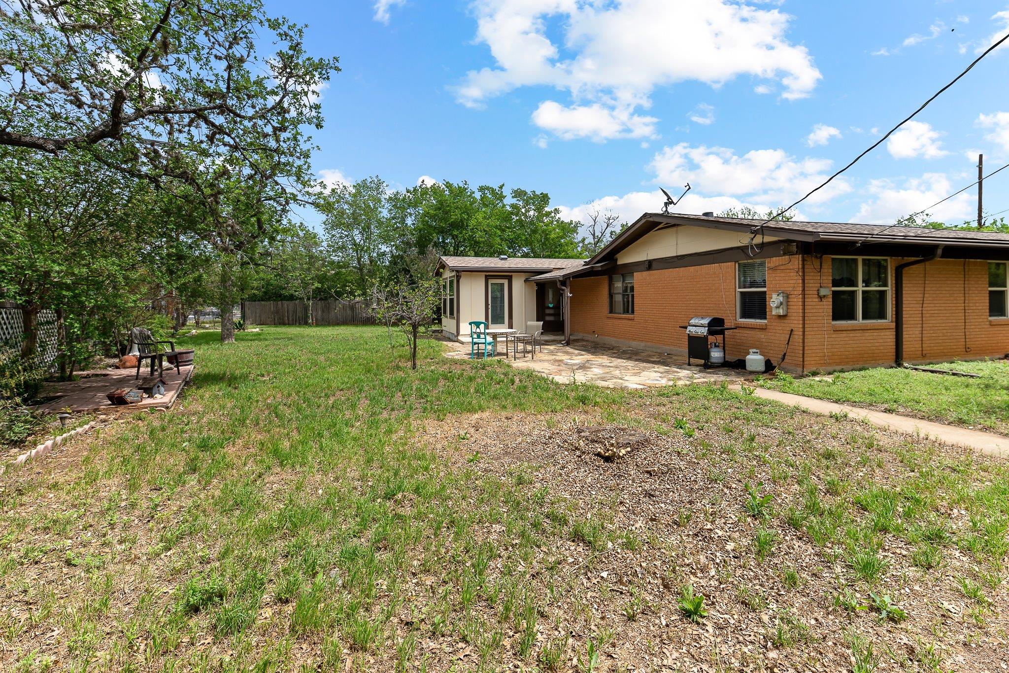 5600 Libyan Cir, Austin, TX 78745