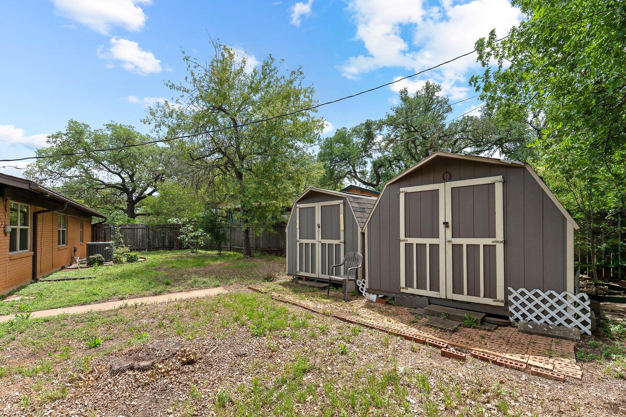 5600 Libyan Cir, Austin, TX 78745