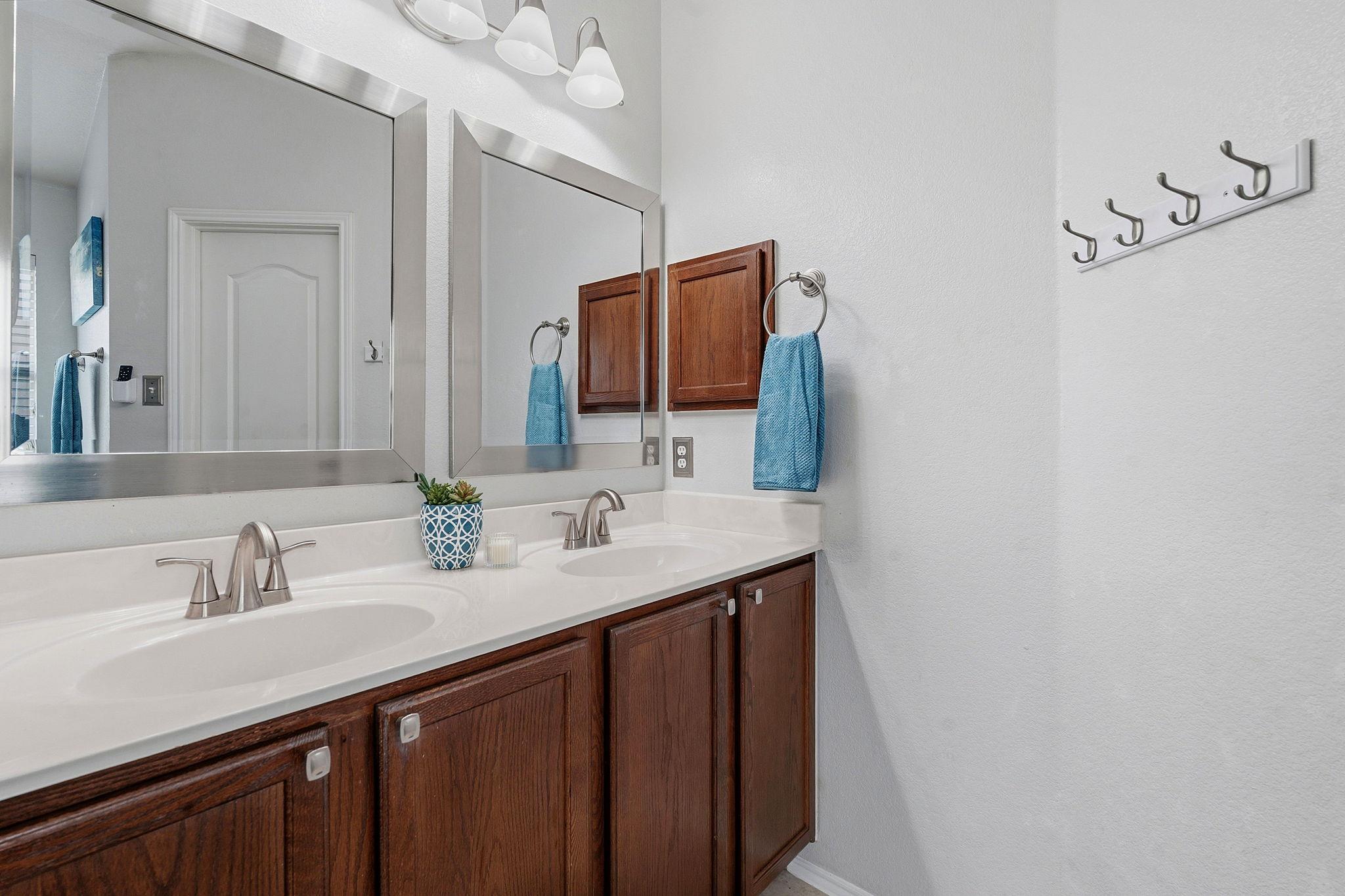 18704 Jana Patrice Dr, Pflugerville, TX 78660