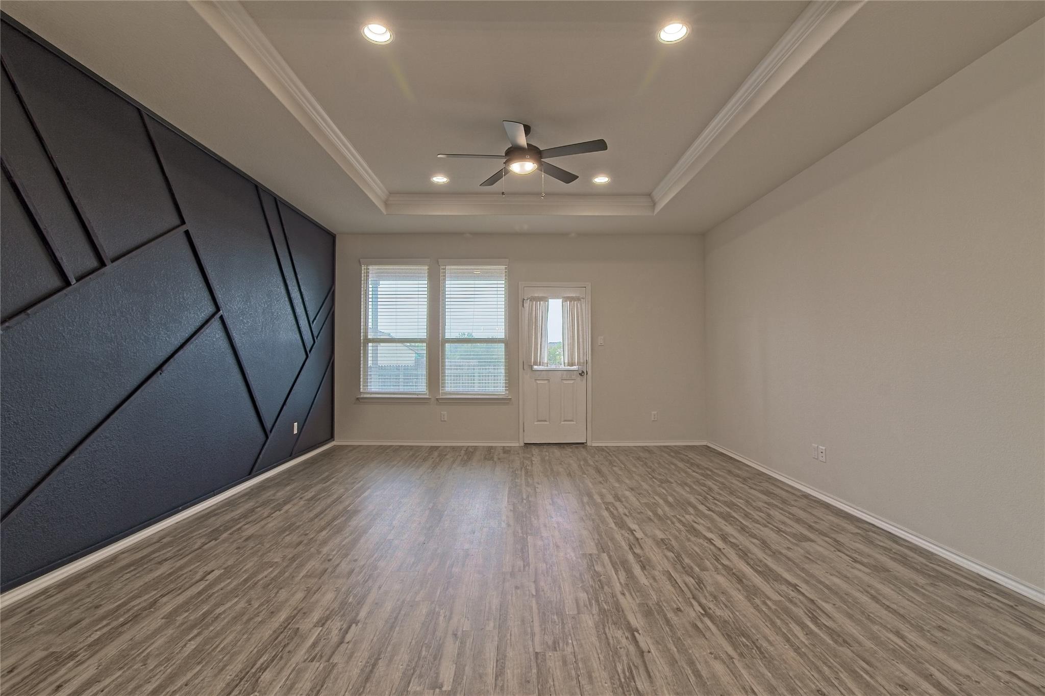 601 Hummingbird Ln, Leander, TX 78641