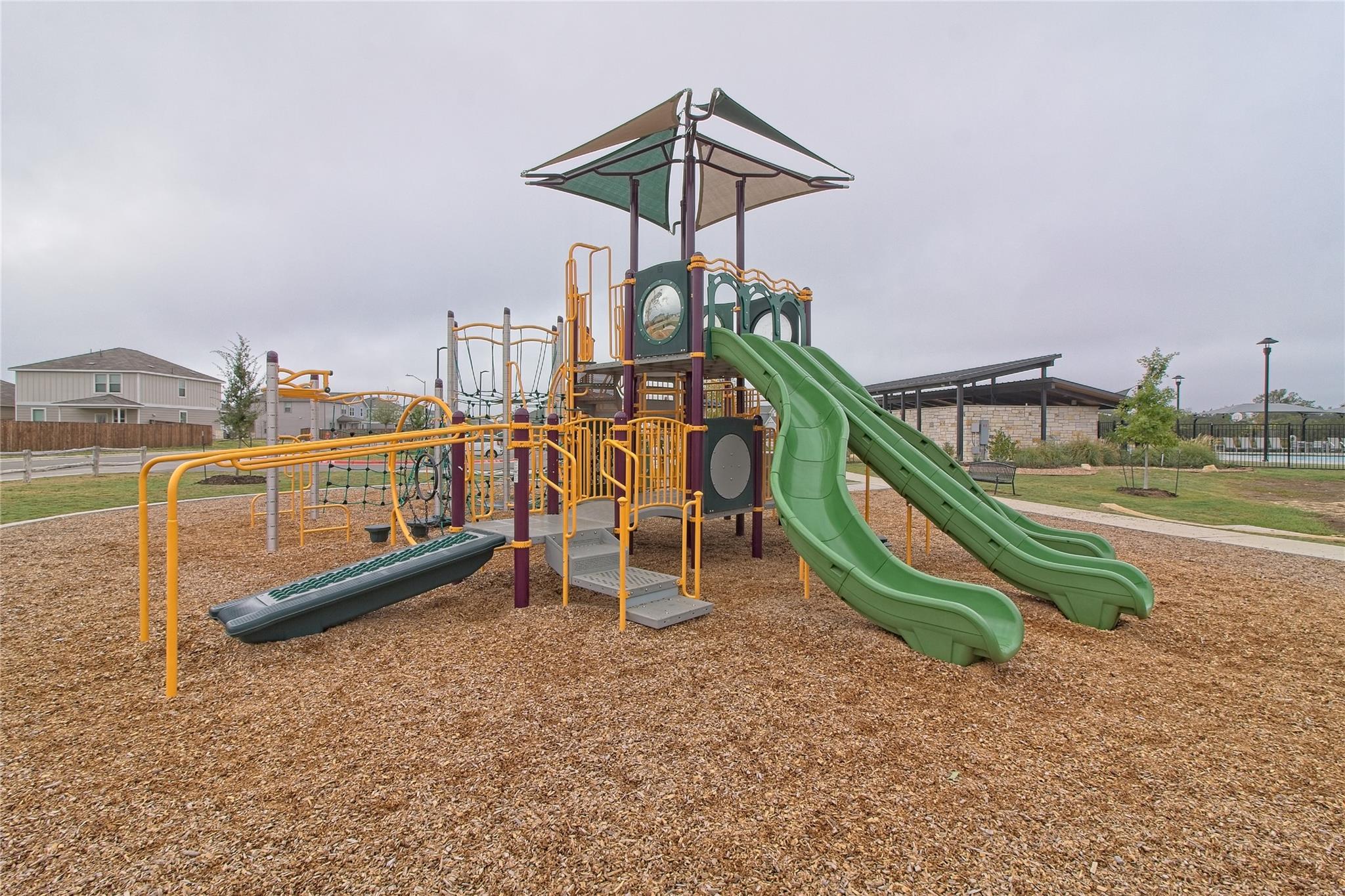 601 Hummingbird Ln, Leander, TX 78641