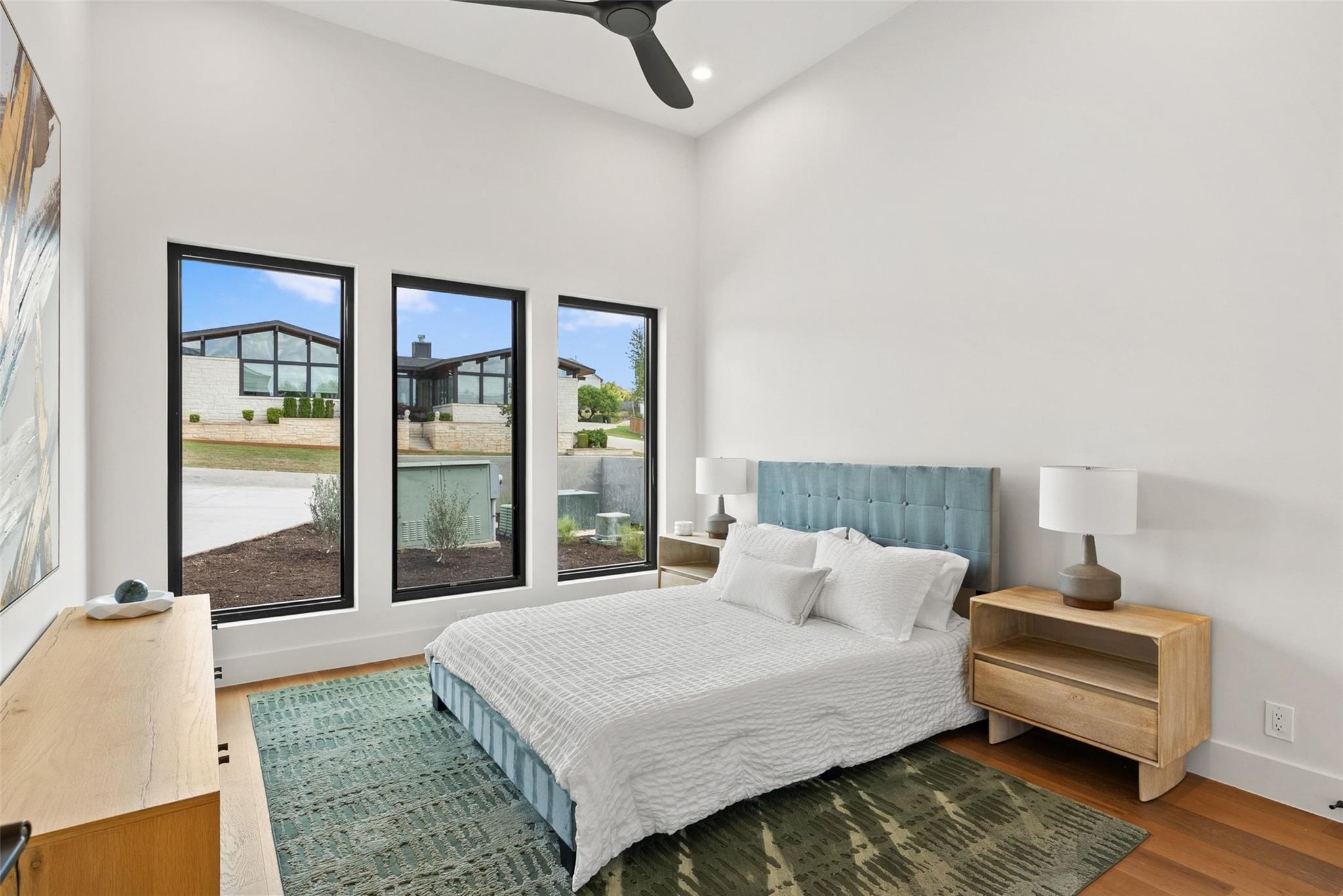 205 Waters View Ct, Dripping Springs, TX 78620