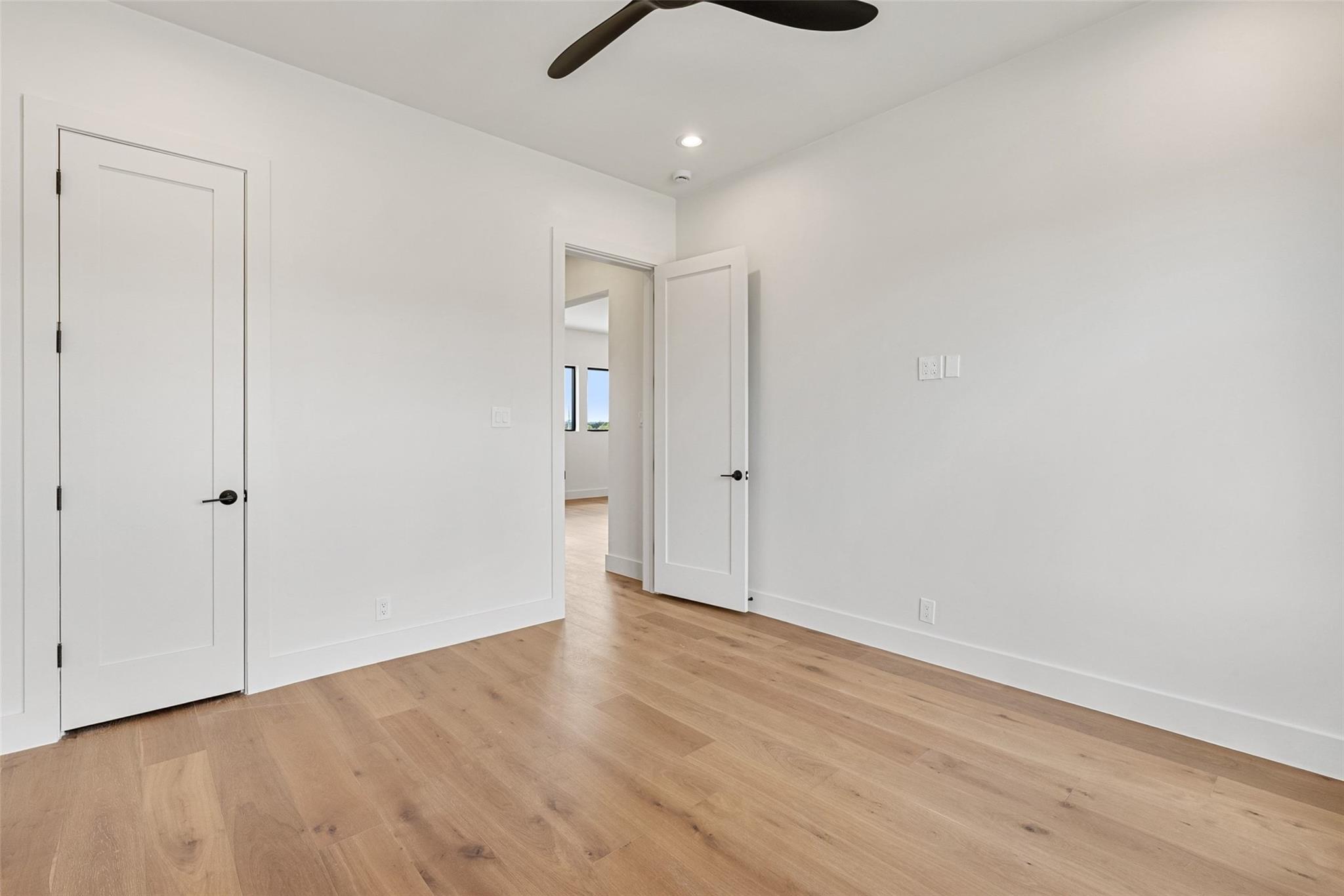 205 Waters View Ct, Dripping Springs, TX 78620