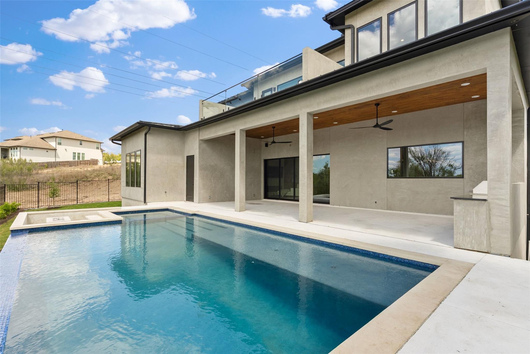 205 Waters View Ct, Dripping Springs, TX 78620