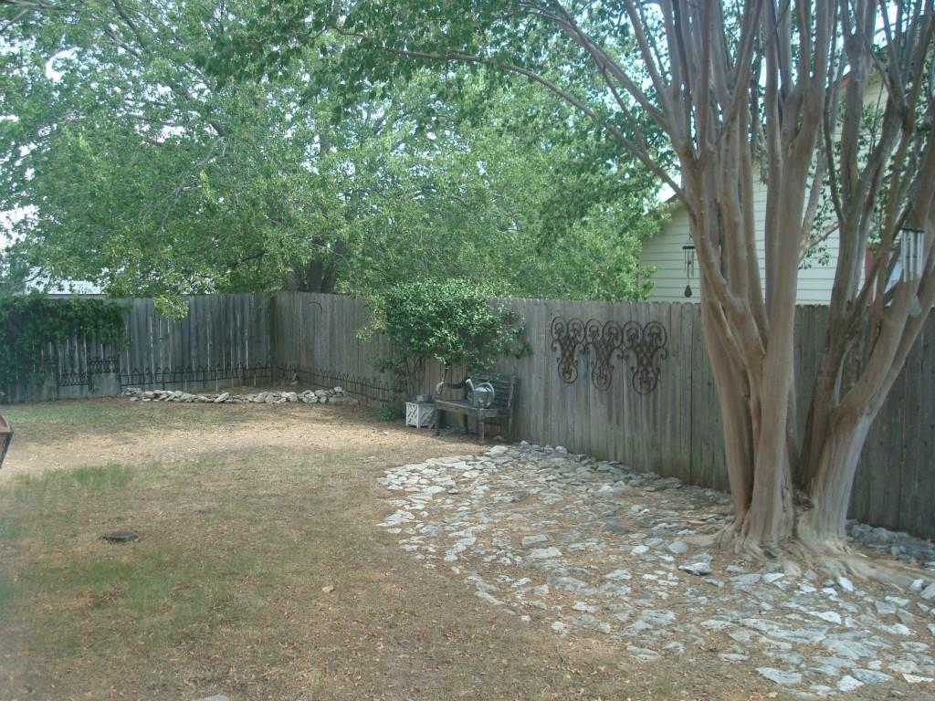 8704 Clearbrook Trl # A, Austin, TX 78729