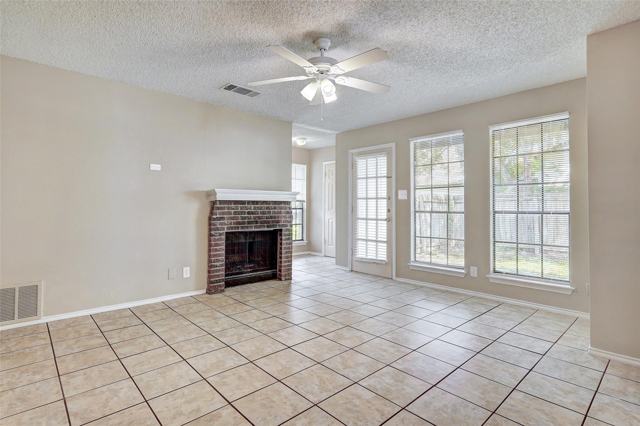 8704 Clearbrook Trl # A, Austin, TX 78729