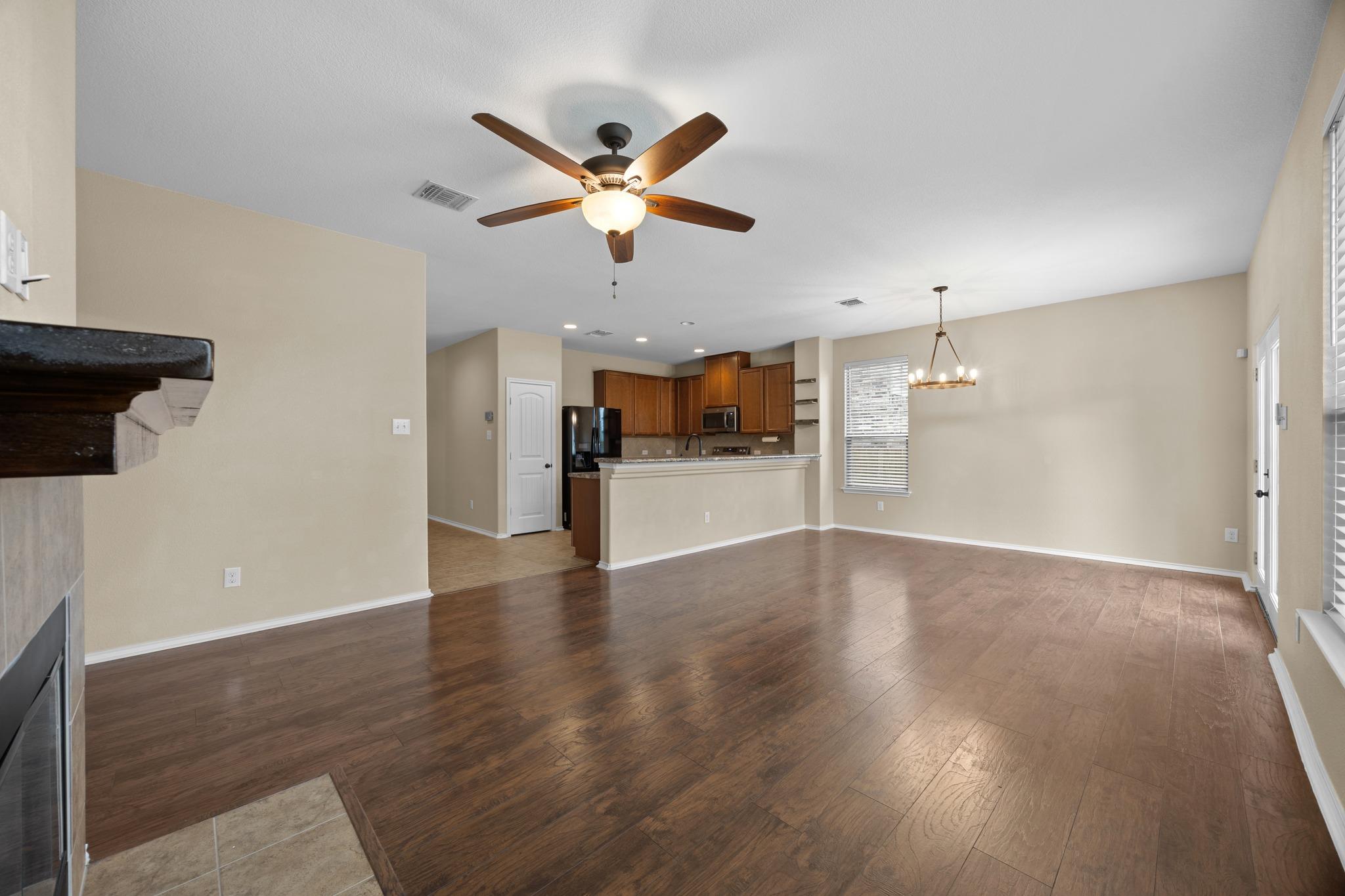 1125 Yellow Iris Rd, Leander, TX 78641