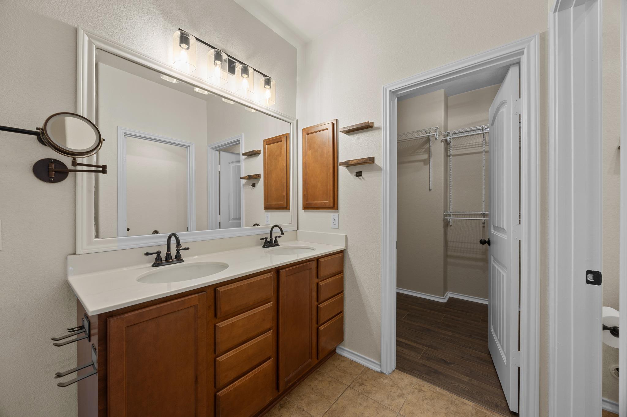 1125 Yellow Iris Rd, Leander, TX 78641