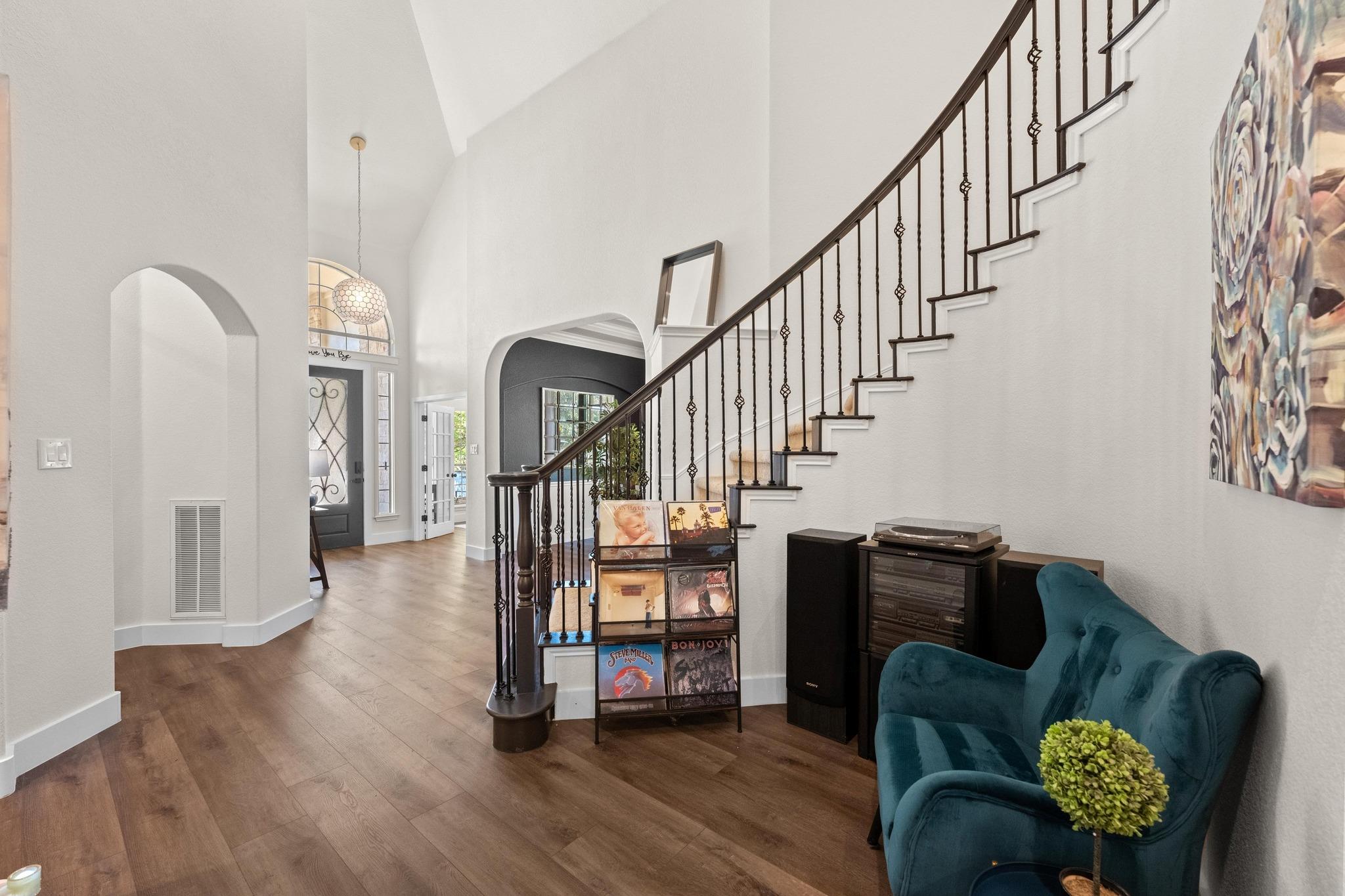 7904 Ladera Verde Dr, Austin, TX 78739