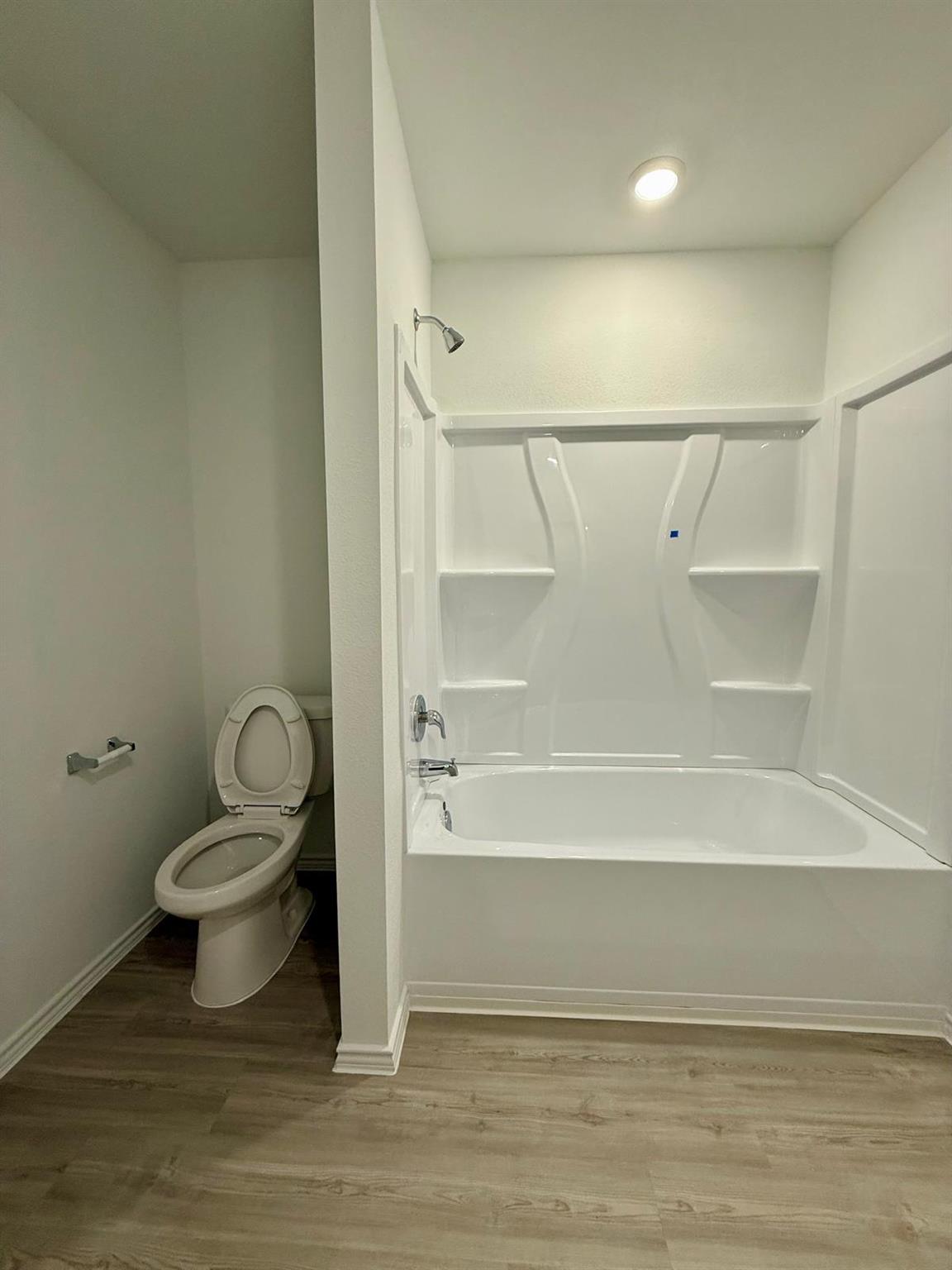 125 Painted Night Rd, Hutto, TX 78634