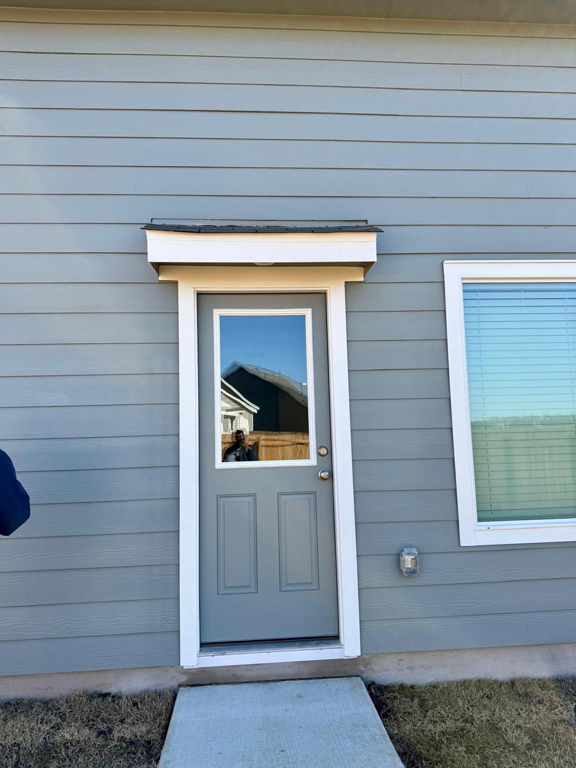 125 Painted Night Rd, Hutto, TX 78634