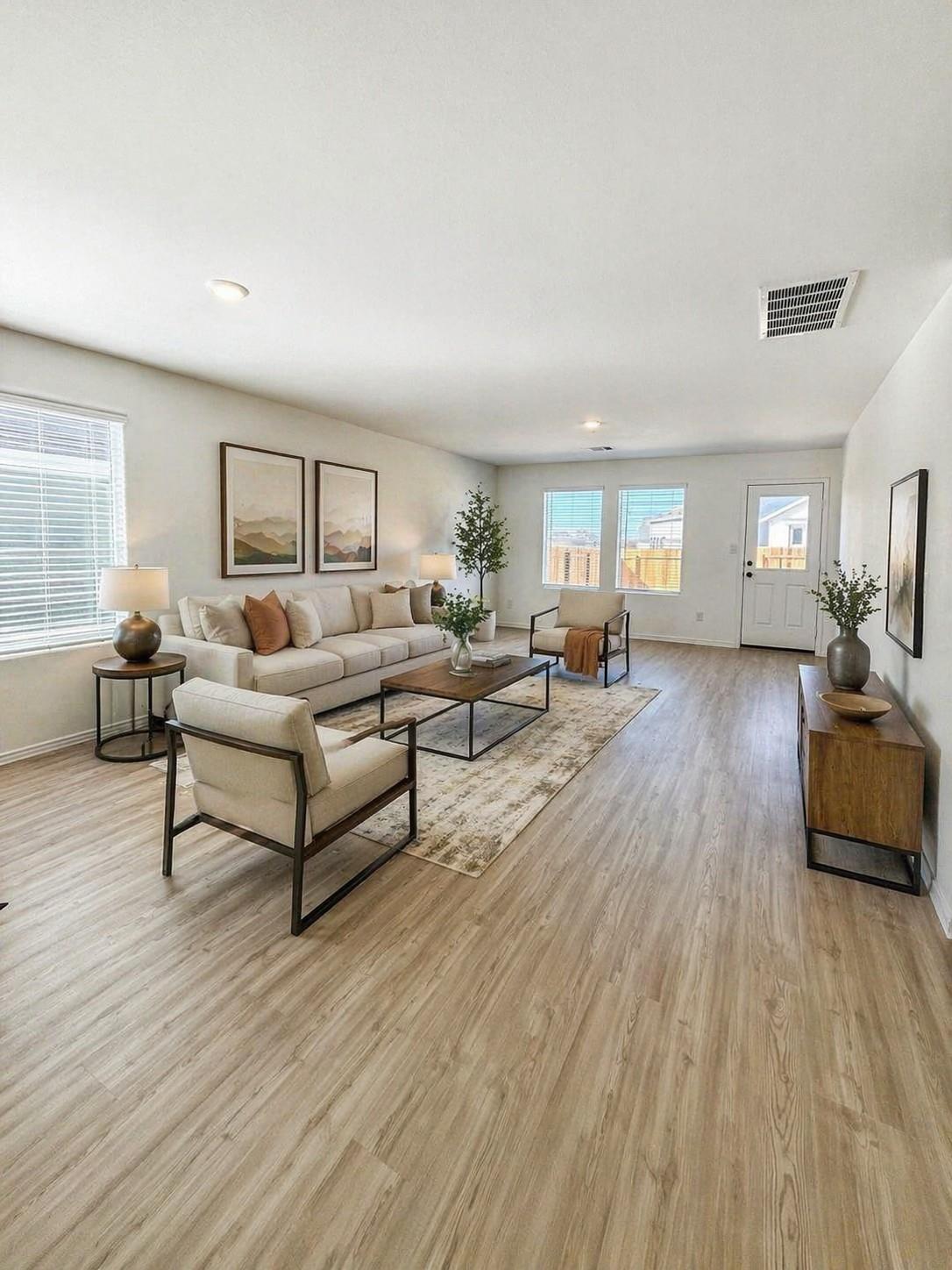 125 Painted Night Rd, Hutto, TX 78634