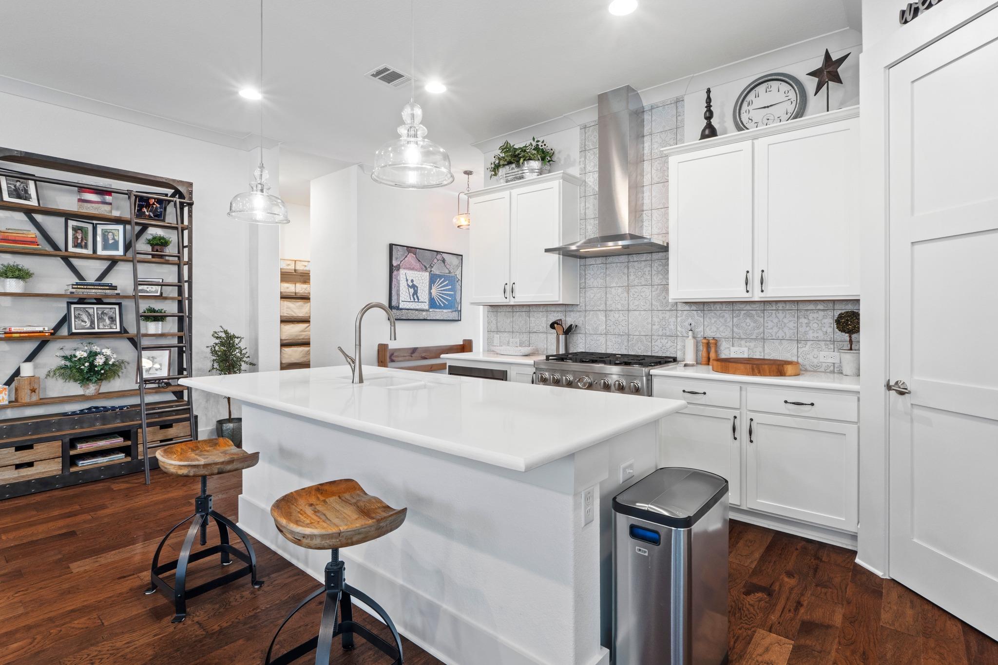 1100 Railroad Ave, Georgetown, TX 78626