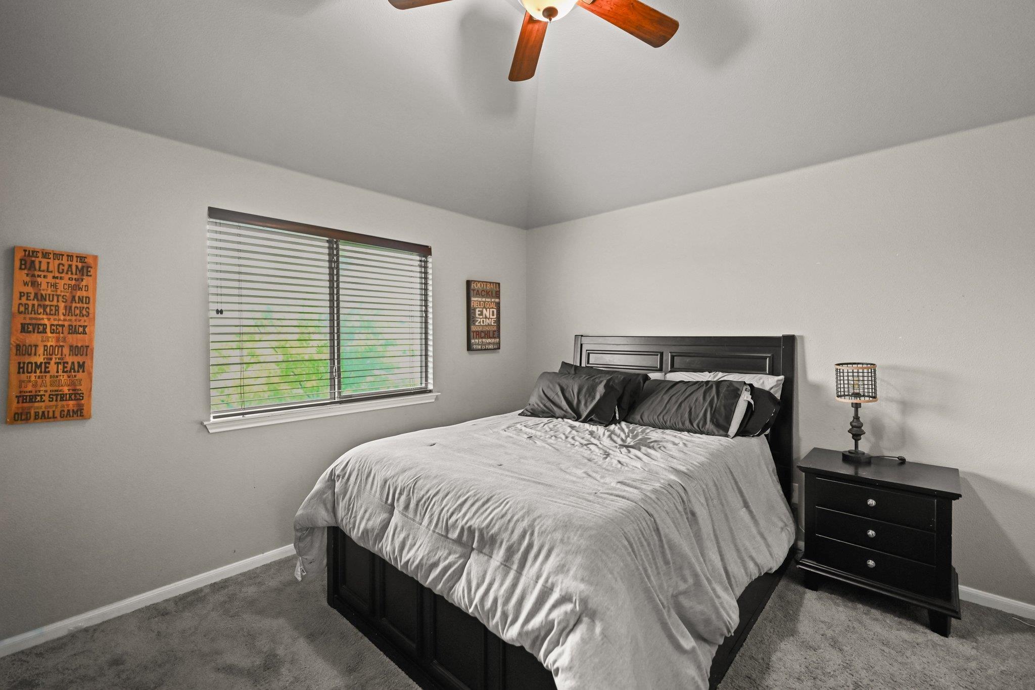 5528 Wild Foxglove Rd, Spicewood, TX 78669