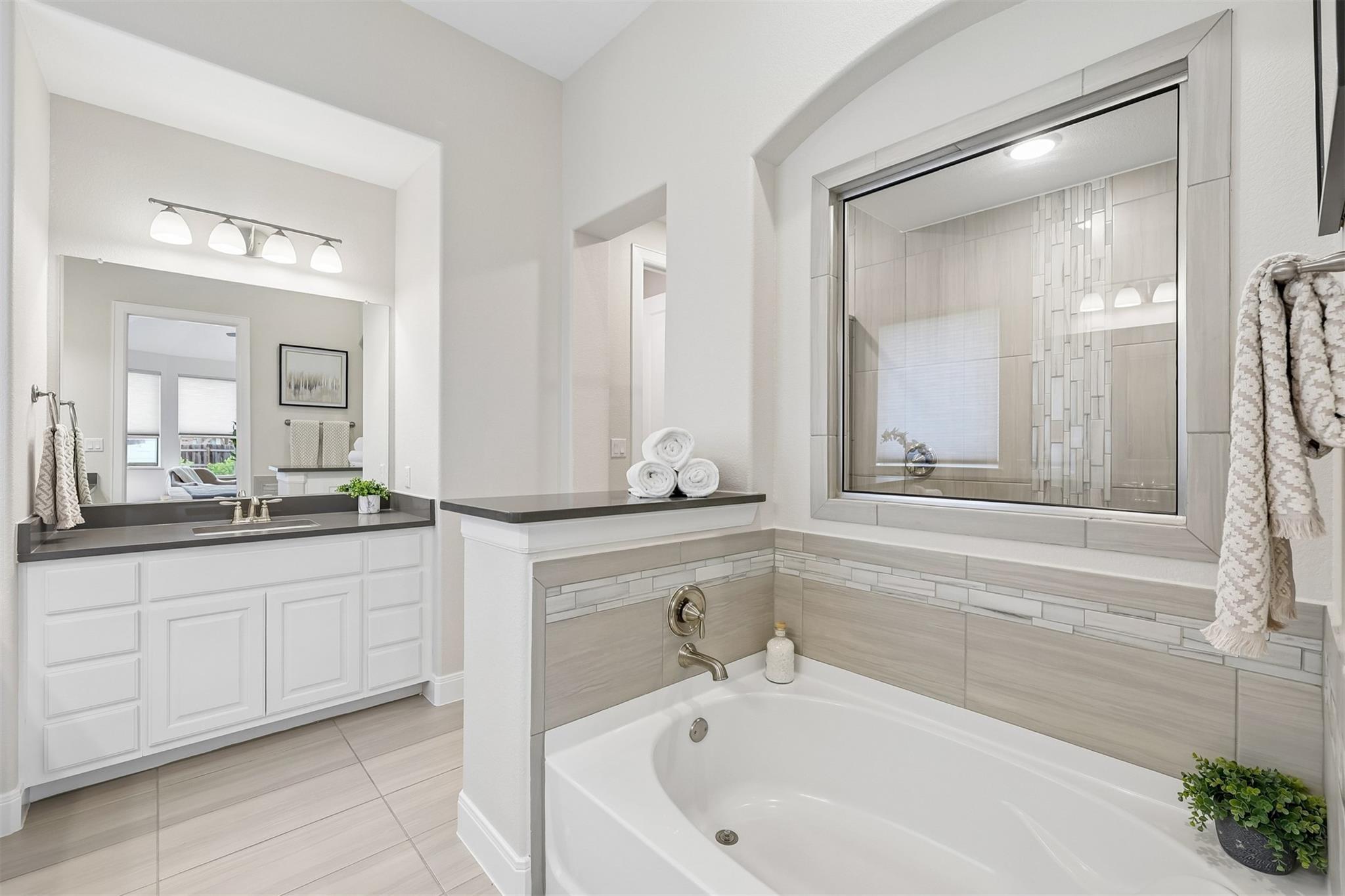 108 Regents Ln, Liberty Hill, TX 78642