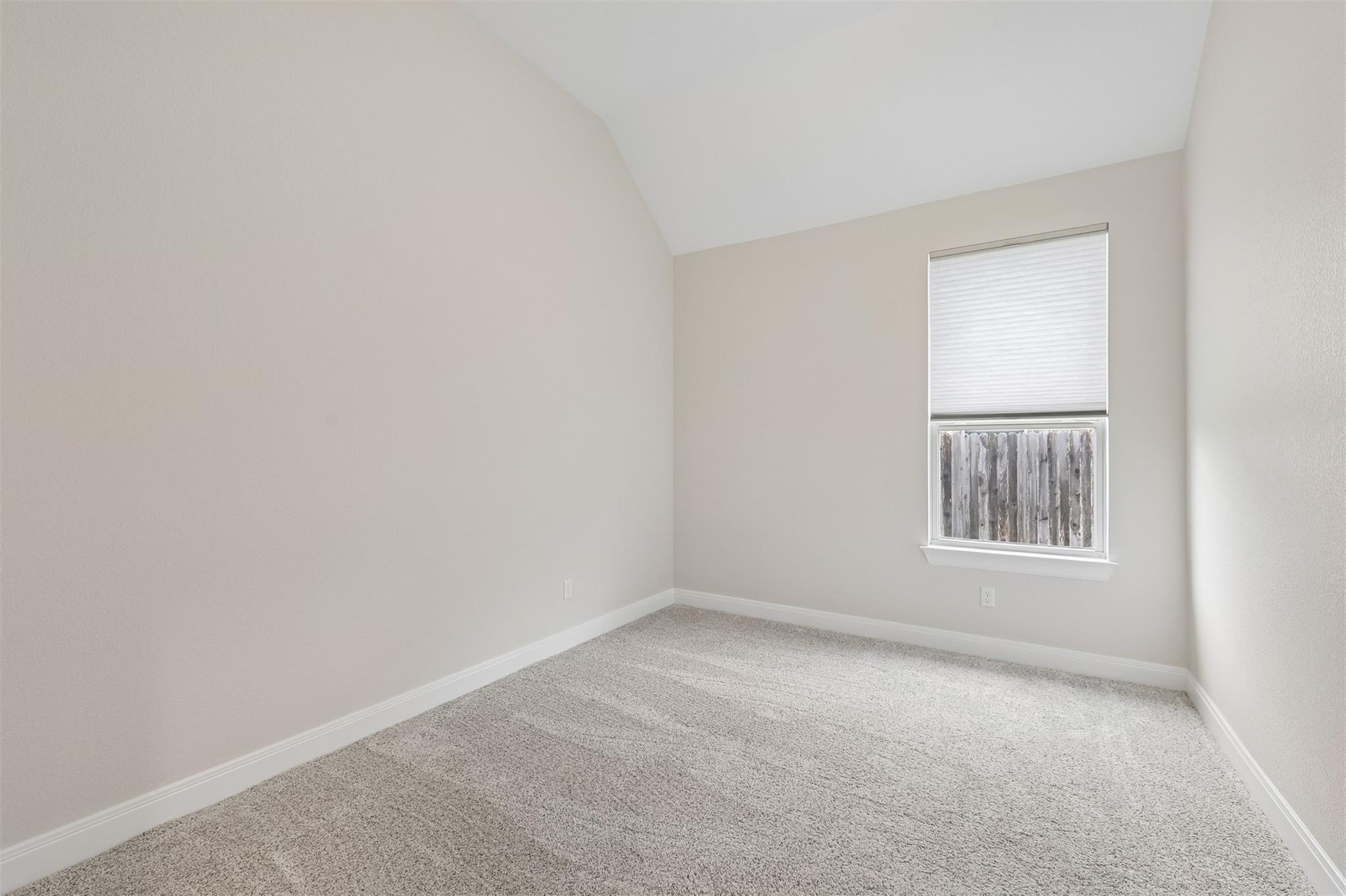 108 Regents Ln, Liberty Hill, TX 78642