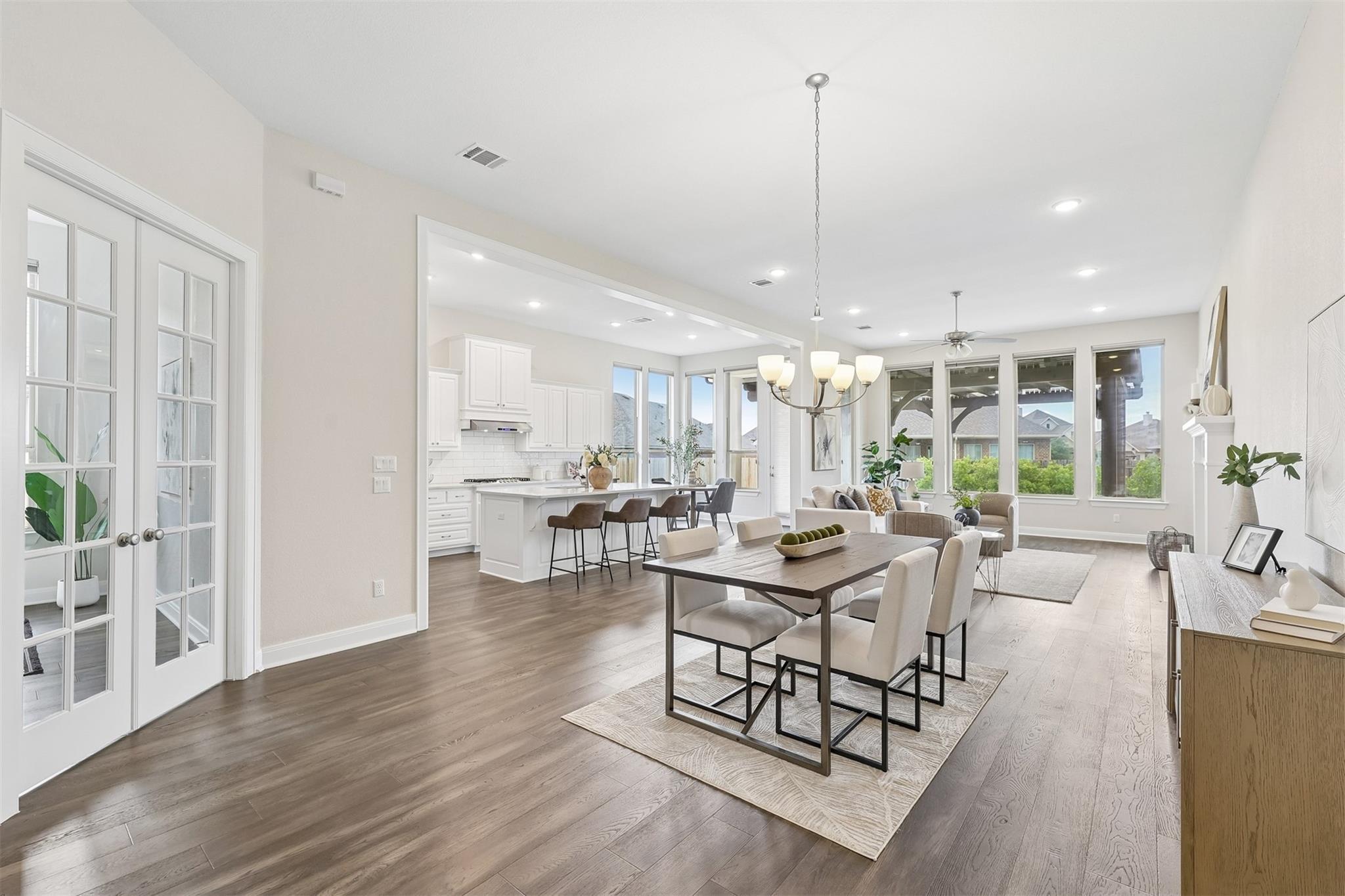 108 Regents Ln, Liberty Hill, TX 78642