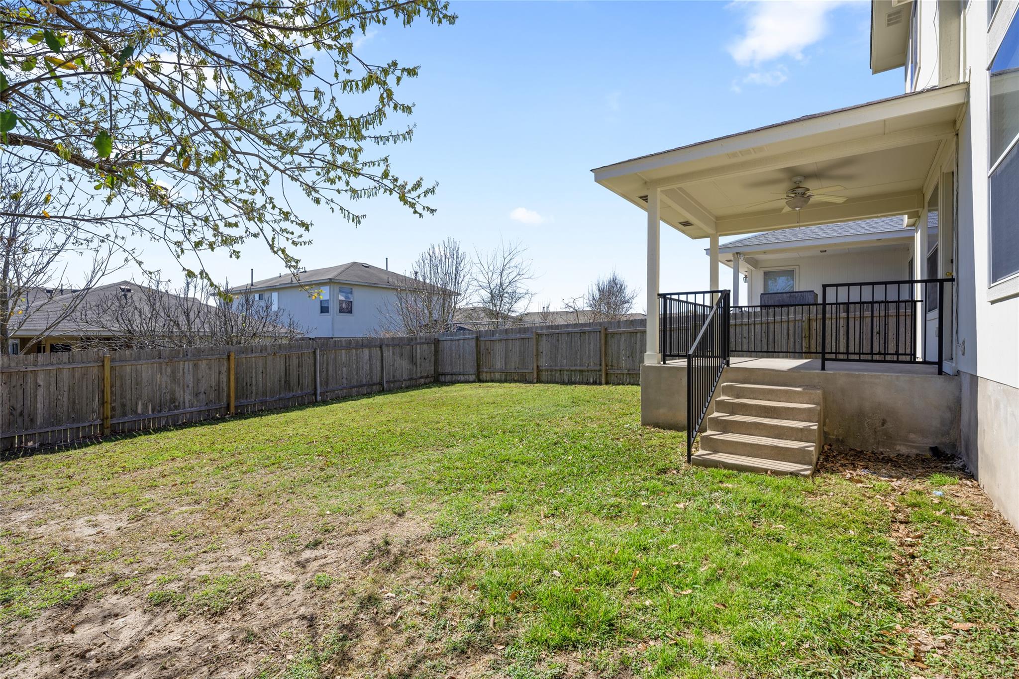 15233 Rosehip Ln, Pflugerville, TX 78660