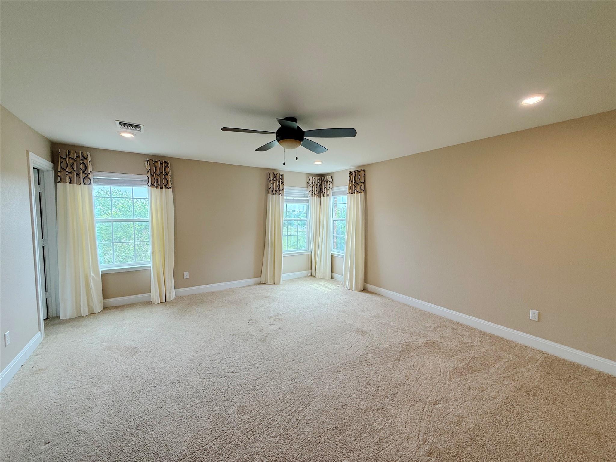 306 Danish Dr # 12, Hutto, TX 78634