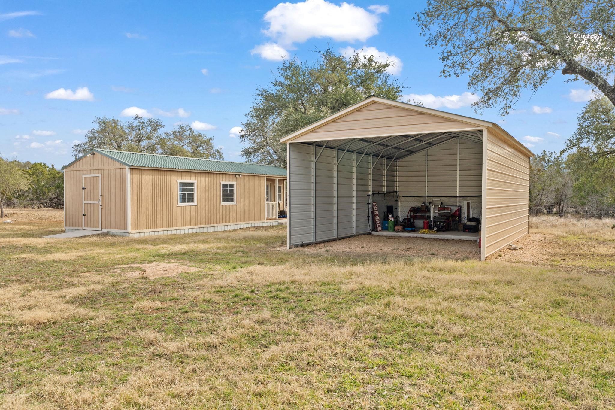 203 Circle Oaks Dr, Burnet, TX 78611