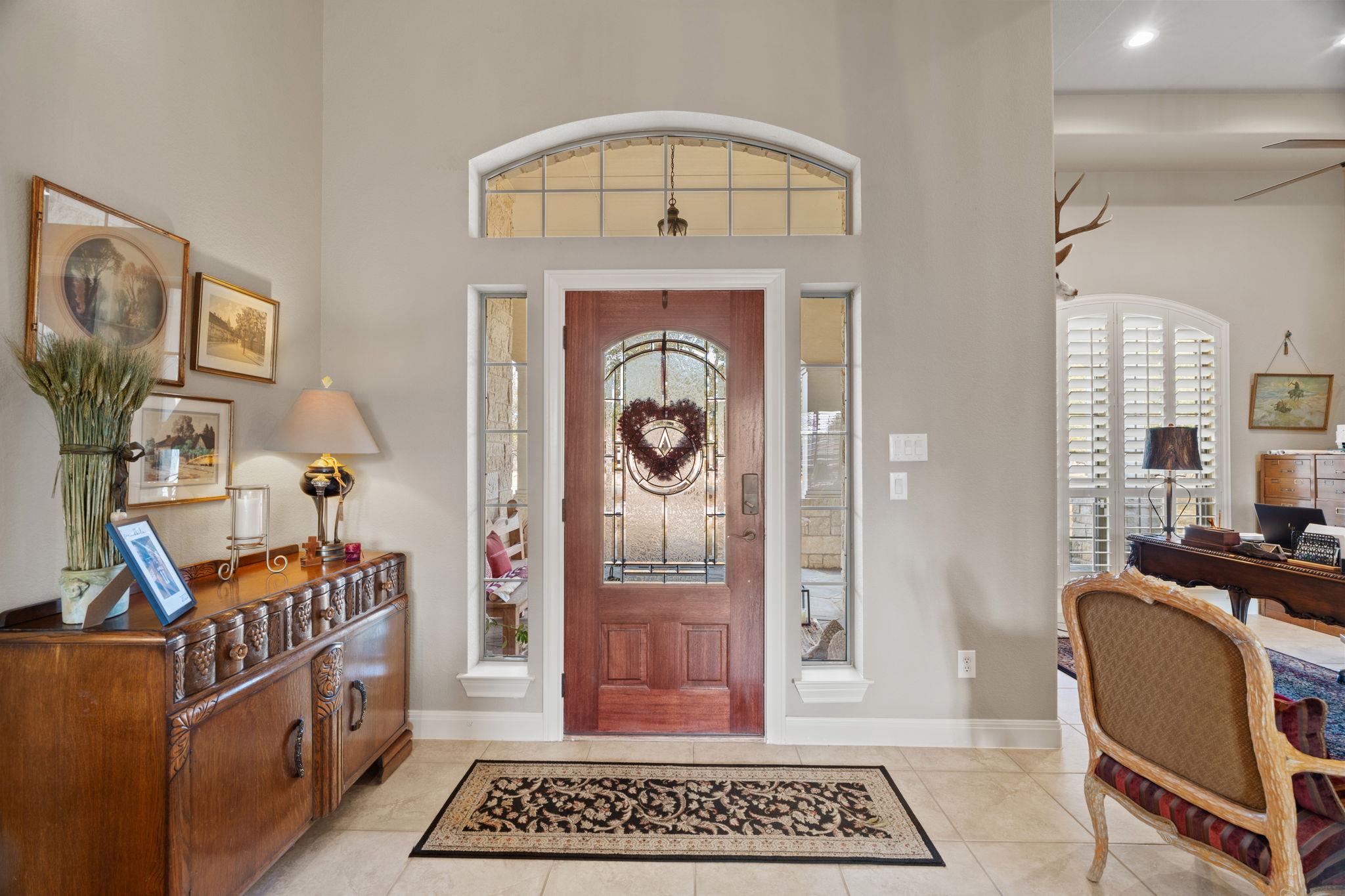 203 Circle Oaks Dr, Burnet, TX 78611