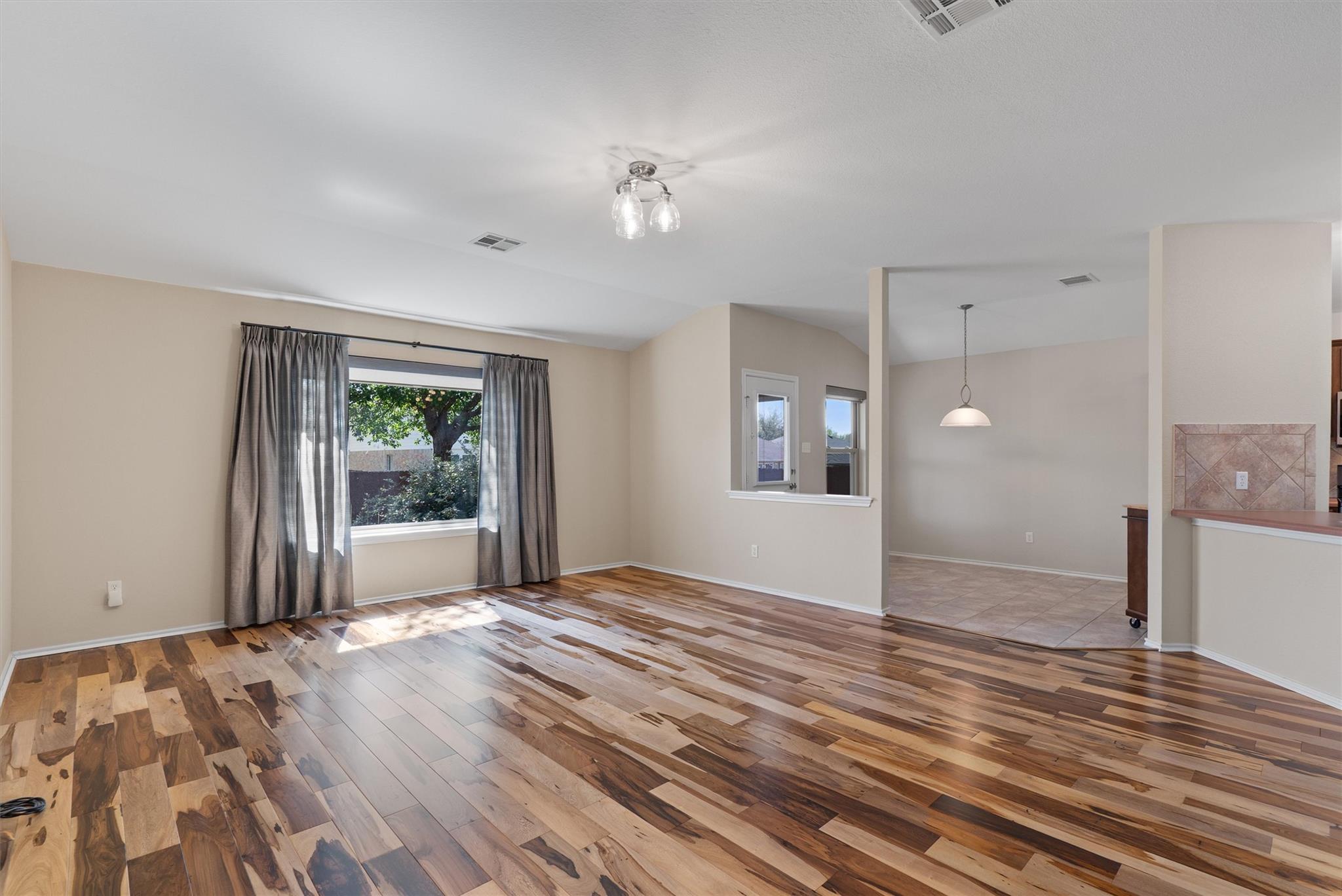 12717 Wood Lily Trl, Elgin, TX 78621