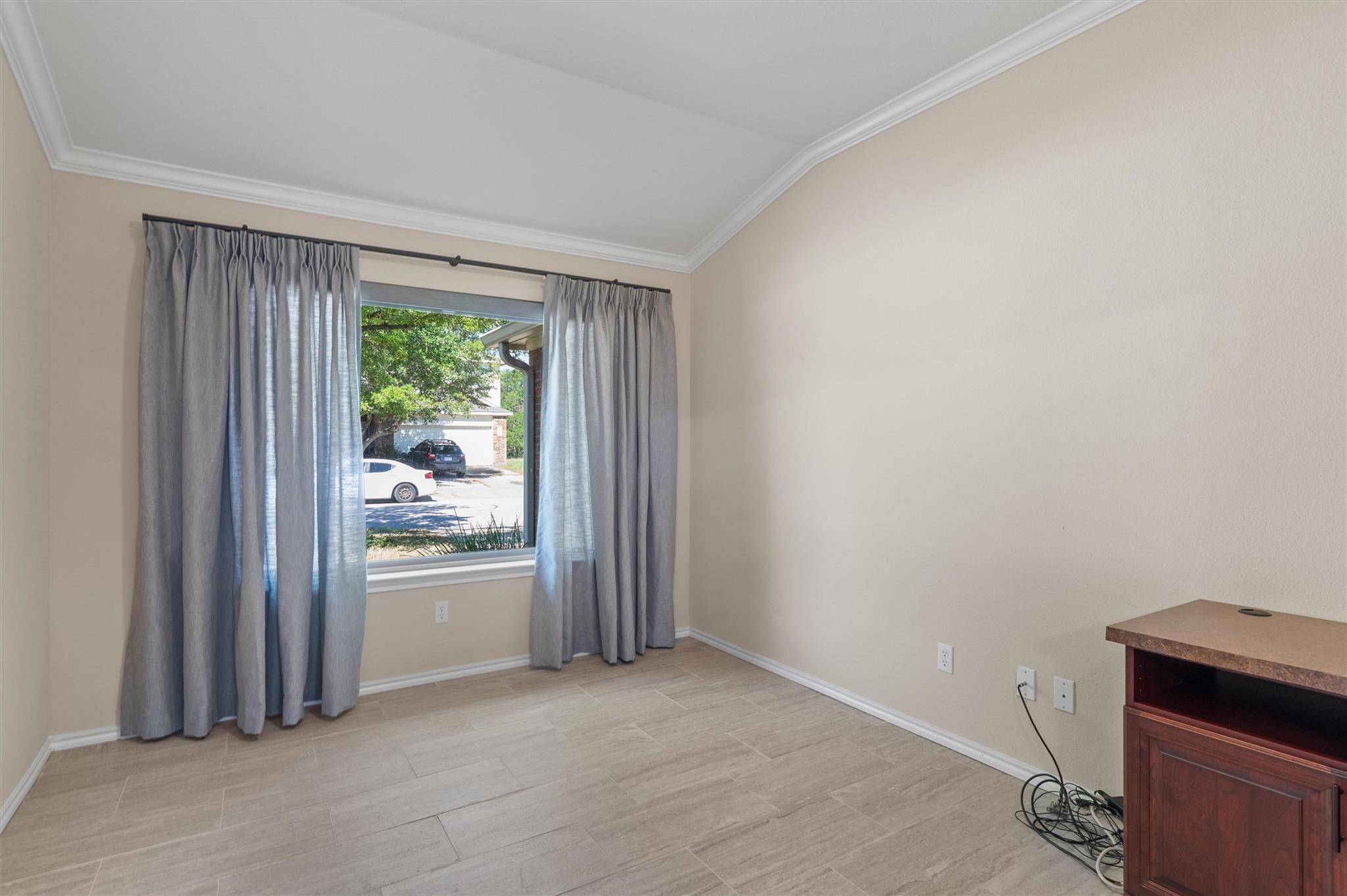 12717 Wood Lily Trl, Elgin, TX 78621