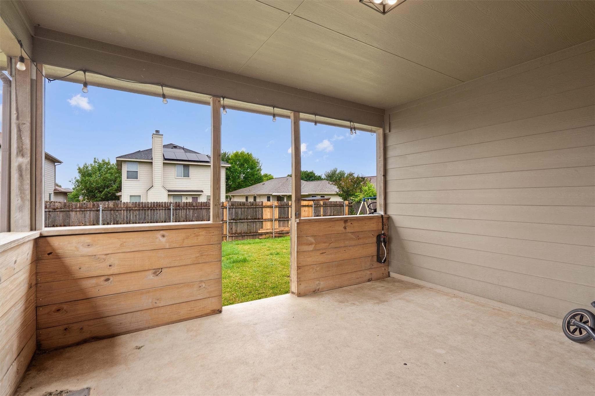 606 Old Peak Rd, Georgetown, TX 78626