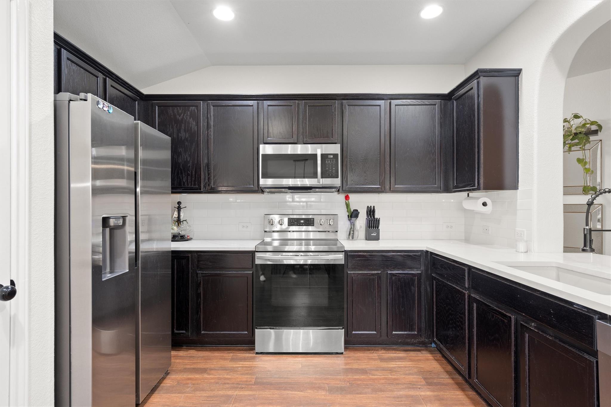 606 Old Peak Rd, Georgetown, TX 78626