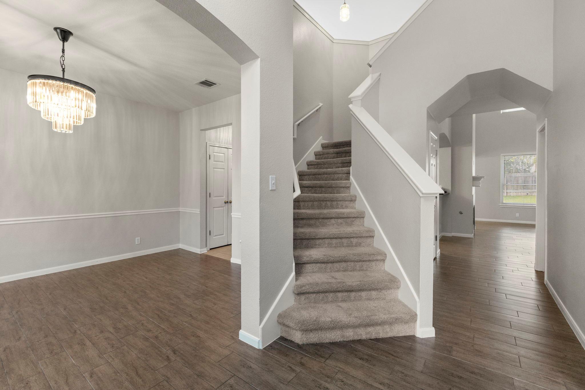 1100 Vanderbilt Cir, Pflugerville, TX 78660