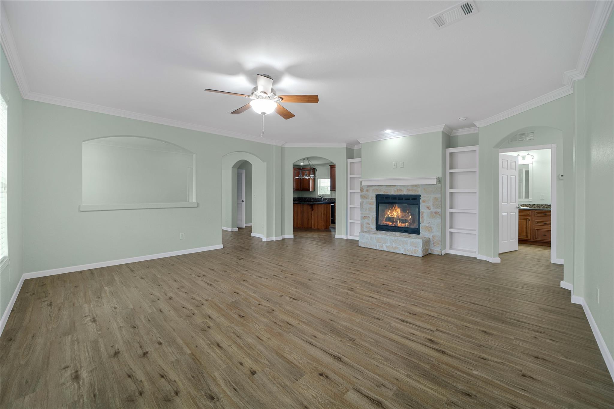 480 Holz Rd, Niederwald, TX 78640