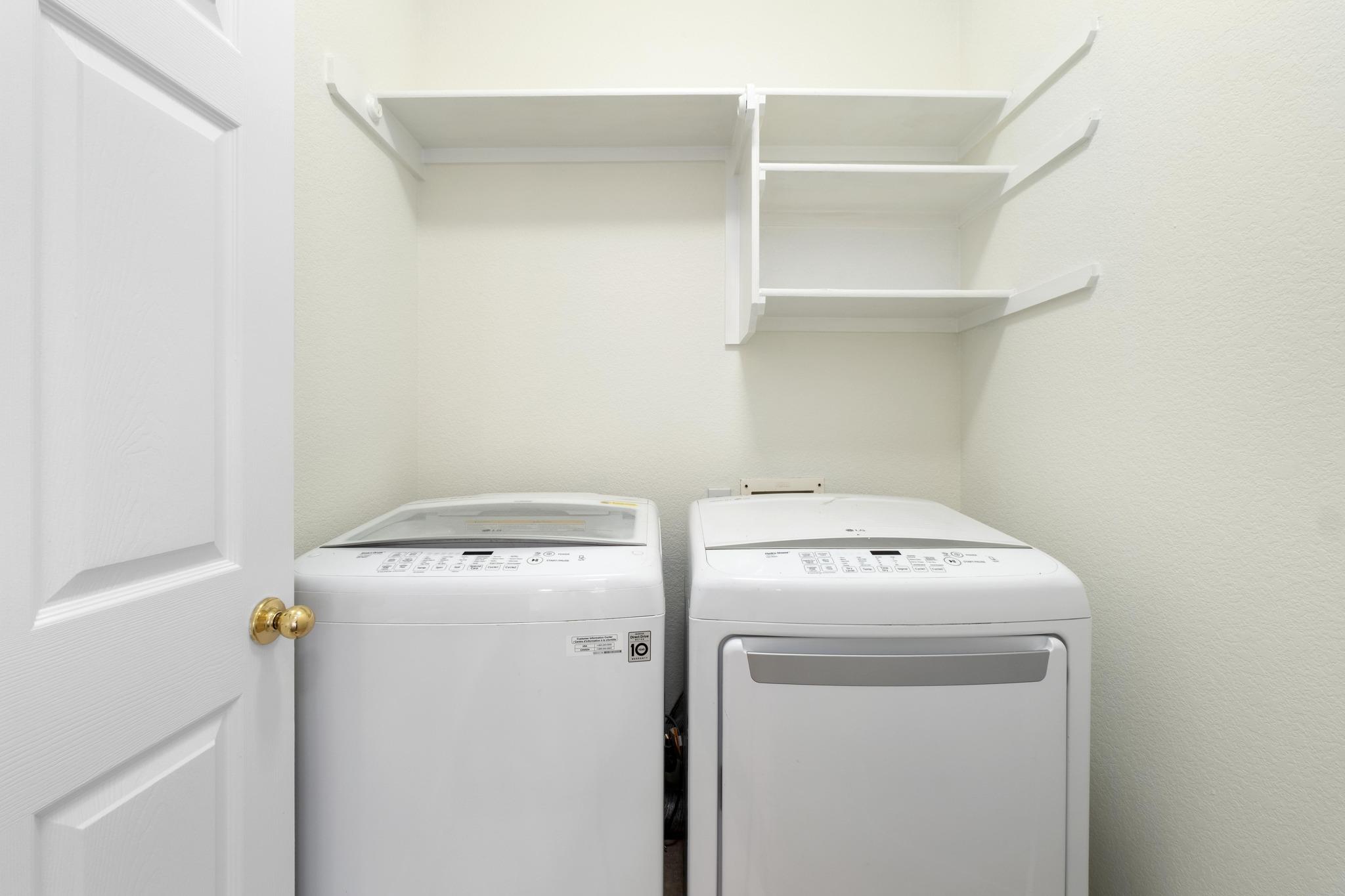 1105 Woodview Dr, Leander, TX 78641