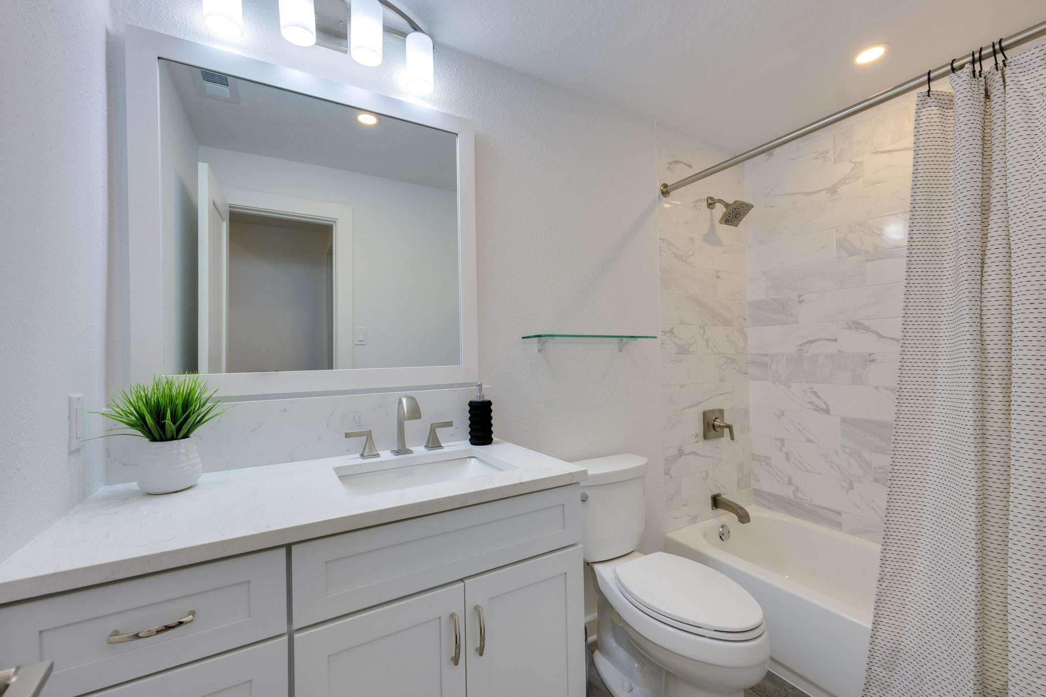 1707 Spyglass Dr # 51, Austin, TX 78746