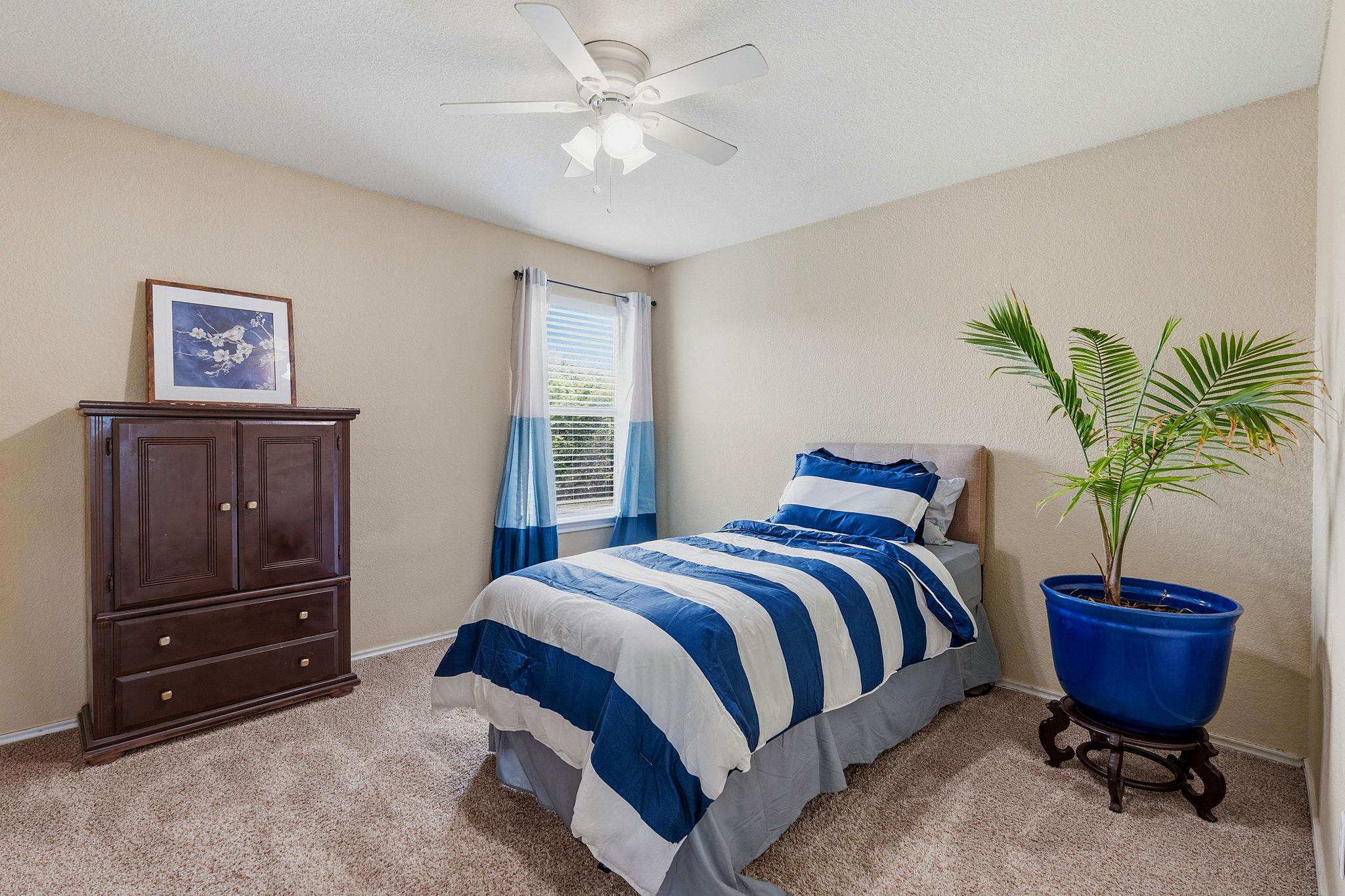 12800 Wedding Dr, Manor, TX 78653