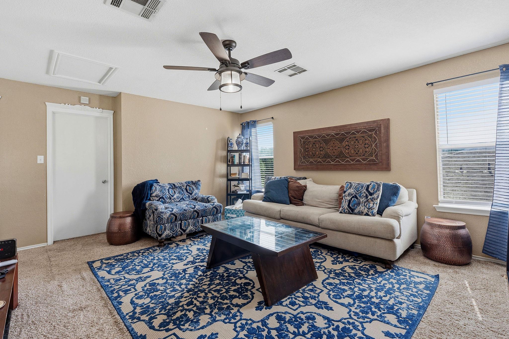 12800 Wedding Dr, Manor, TX 78653