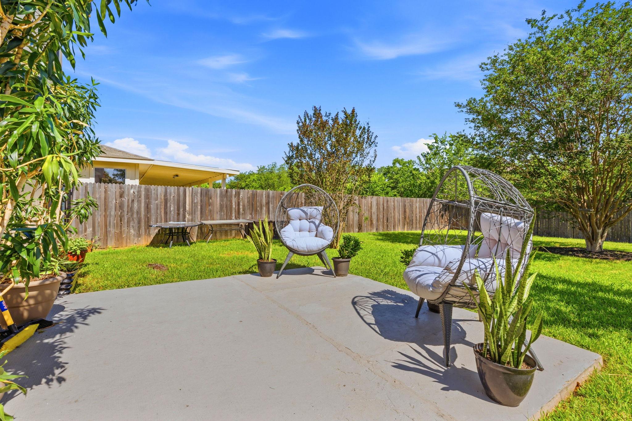 12800 Wedding Dr, Manor, TX 78653