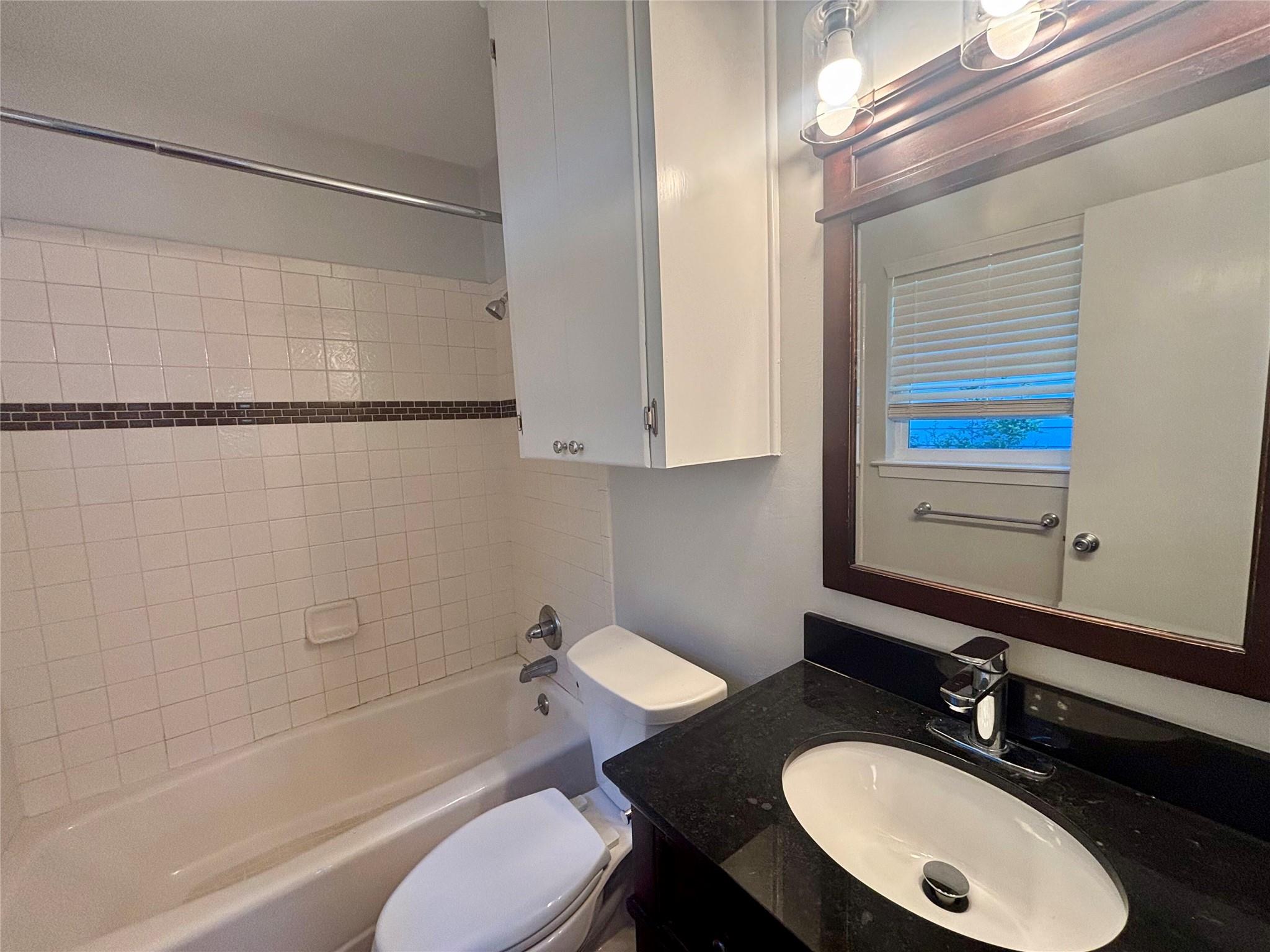 5408 Sunshine Dr # A, Austin, TX 78756