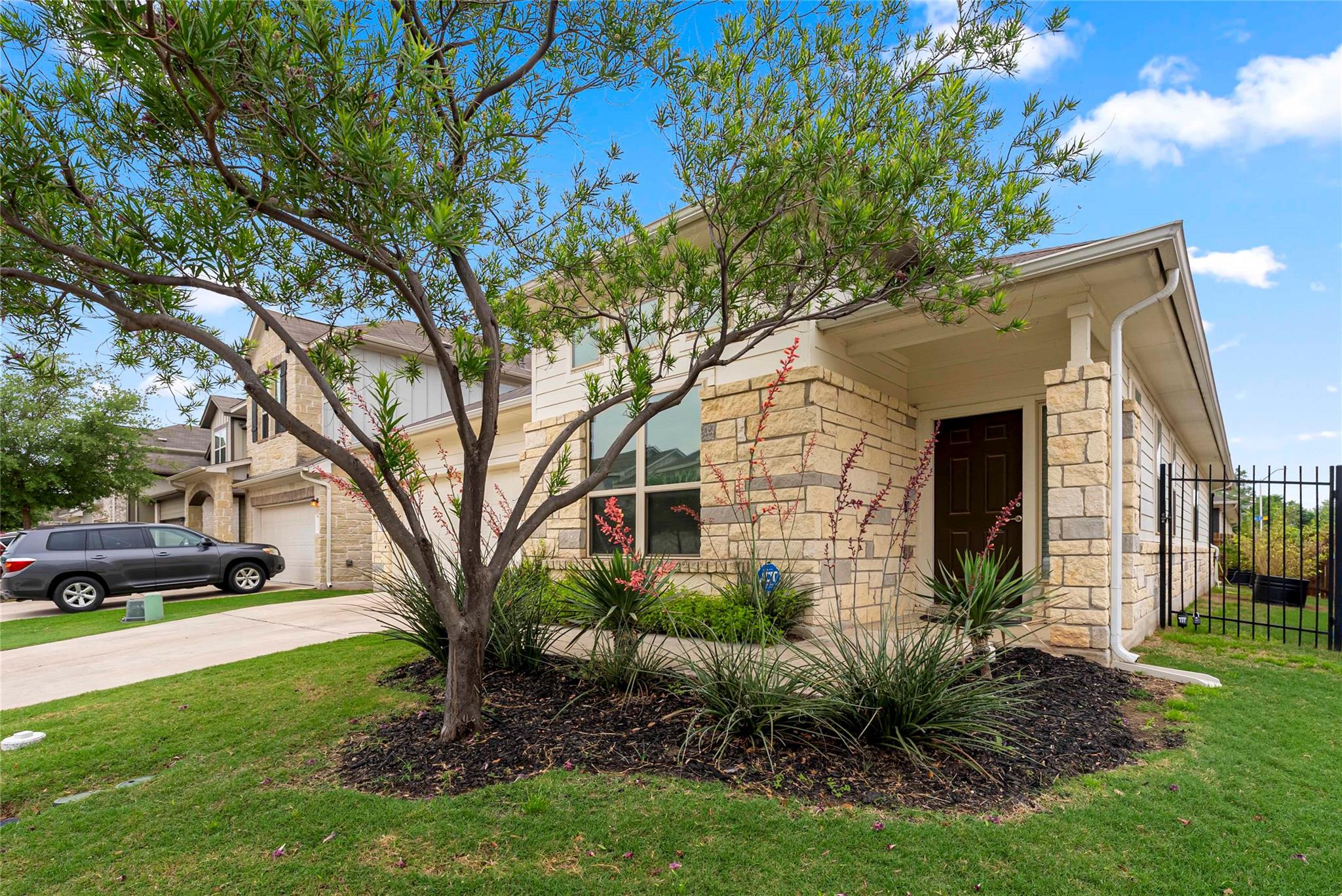 11900 Mercantile Ln # 44, Austin, TX 78748