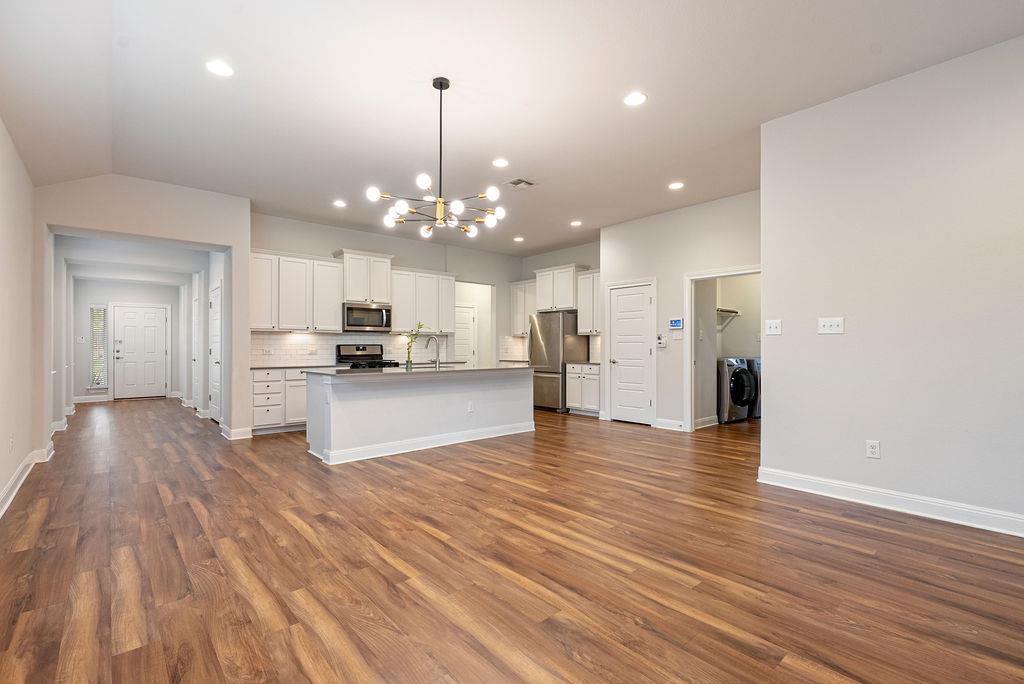 11900 Mercantile Ln # 44, Austin, TX 78748