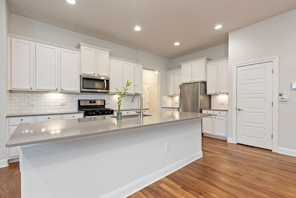 11900 Mercantile Ln # 44, Austin, TX 78748