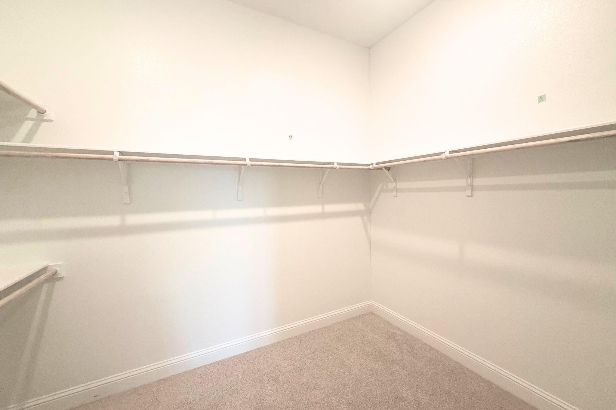 1033 Stonehill Dr, Georgetown, TX 78633