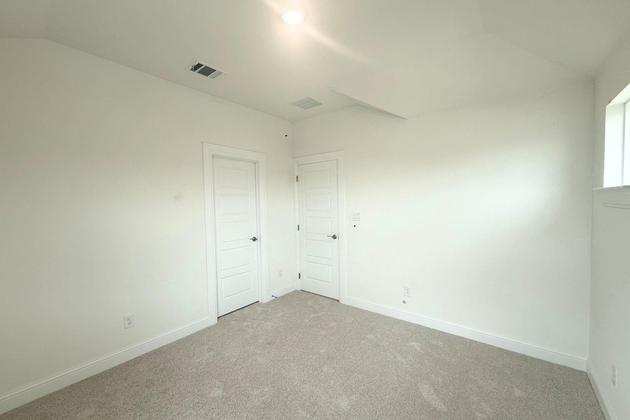 1033 Stonehill Dr, Georgetown, TX 78633