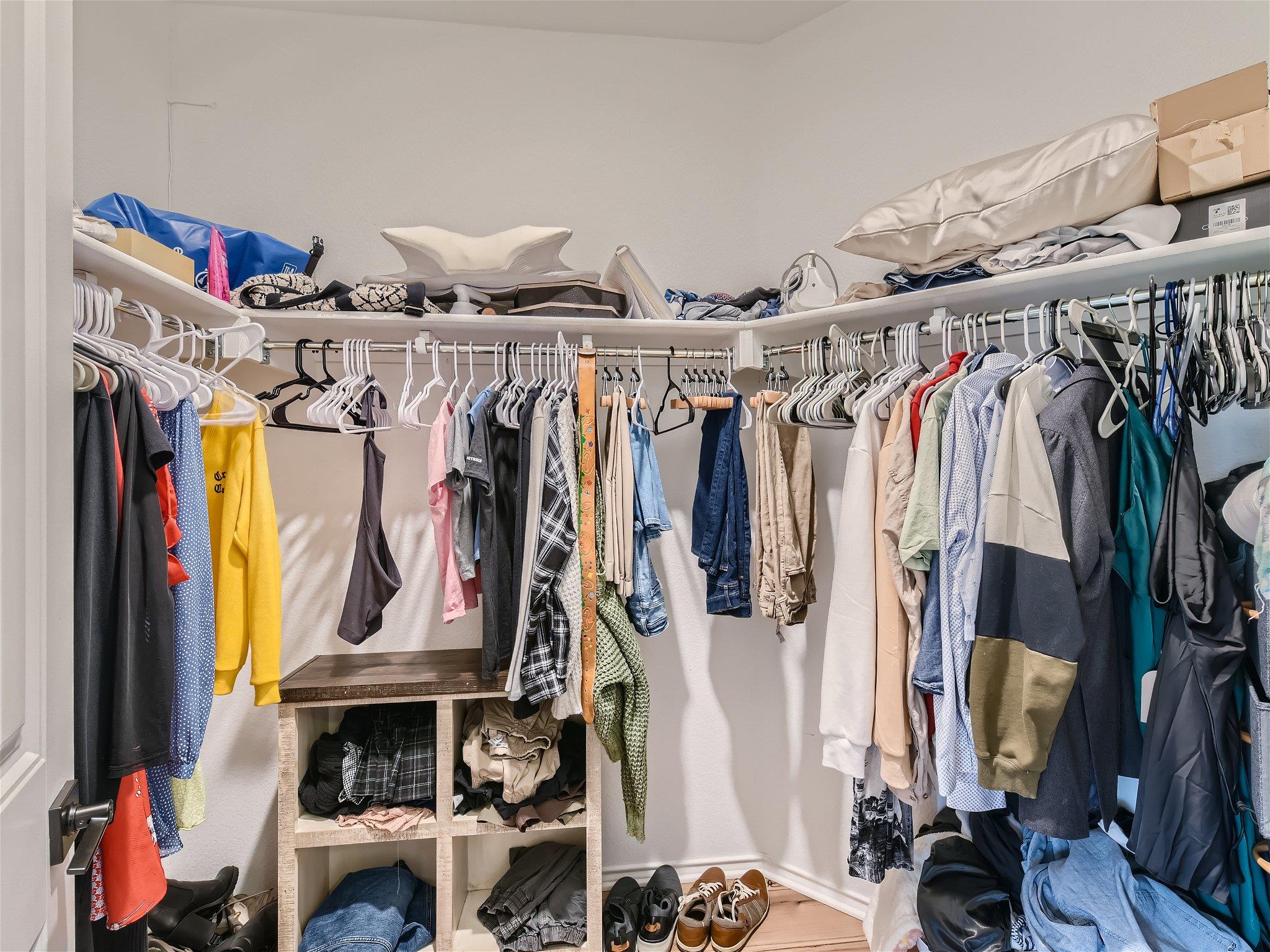 6521 Carriage Pines Dr, Del Valle, TX 78617