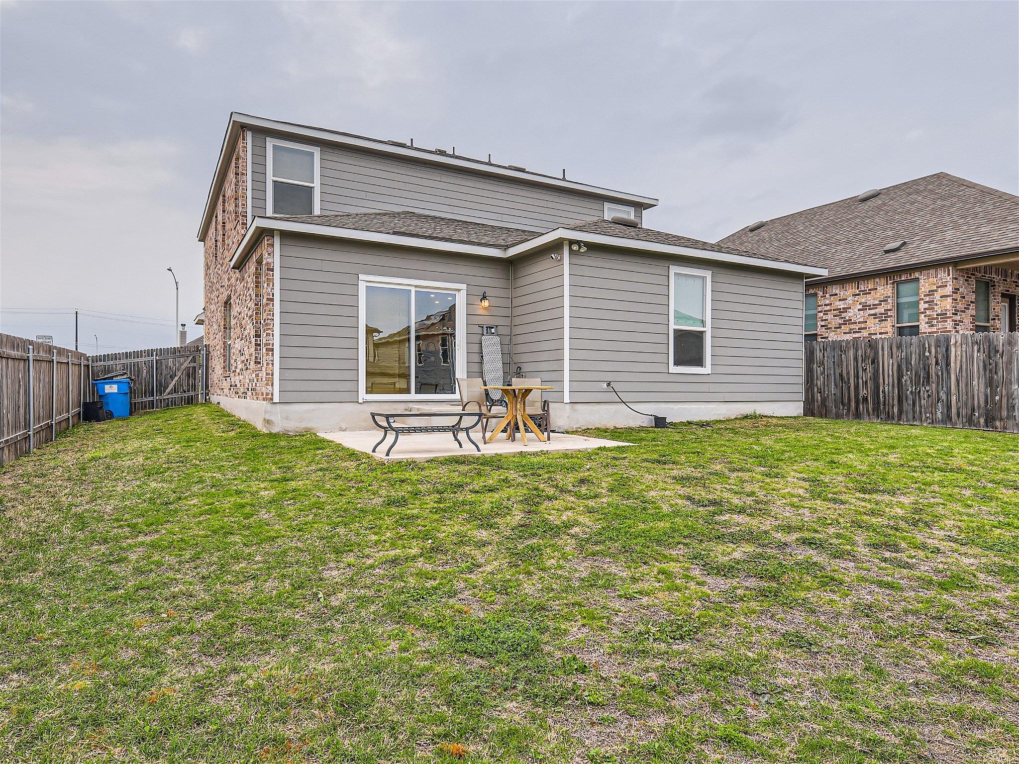 6521 Carriage Pines Dr, Del Valle, TX 78617