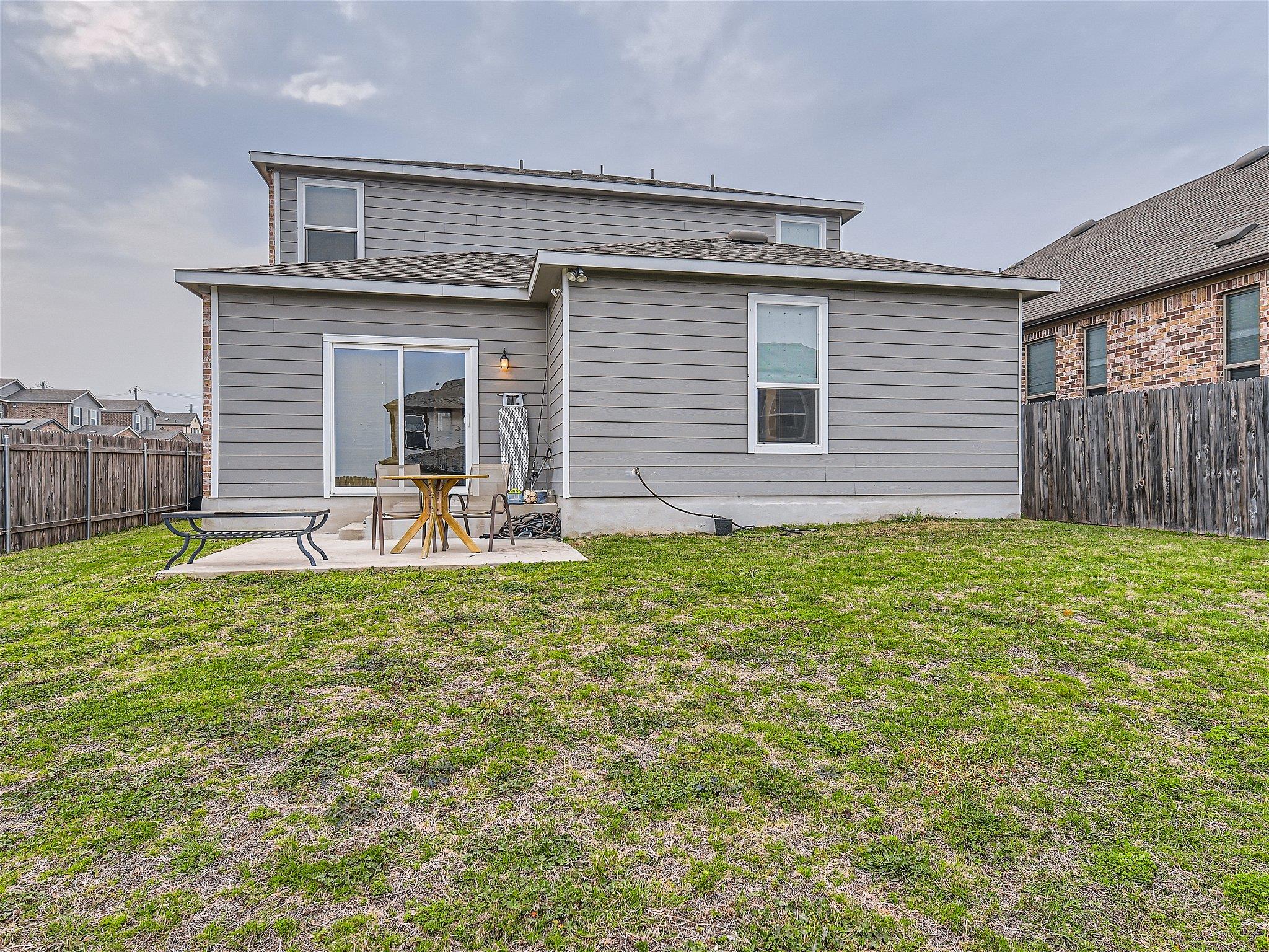 6521 Carriage Pines Dr, Del Valle, TX 78617