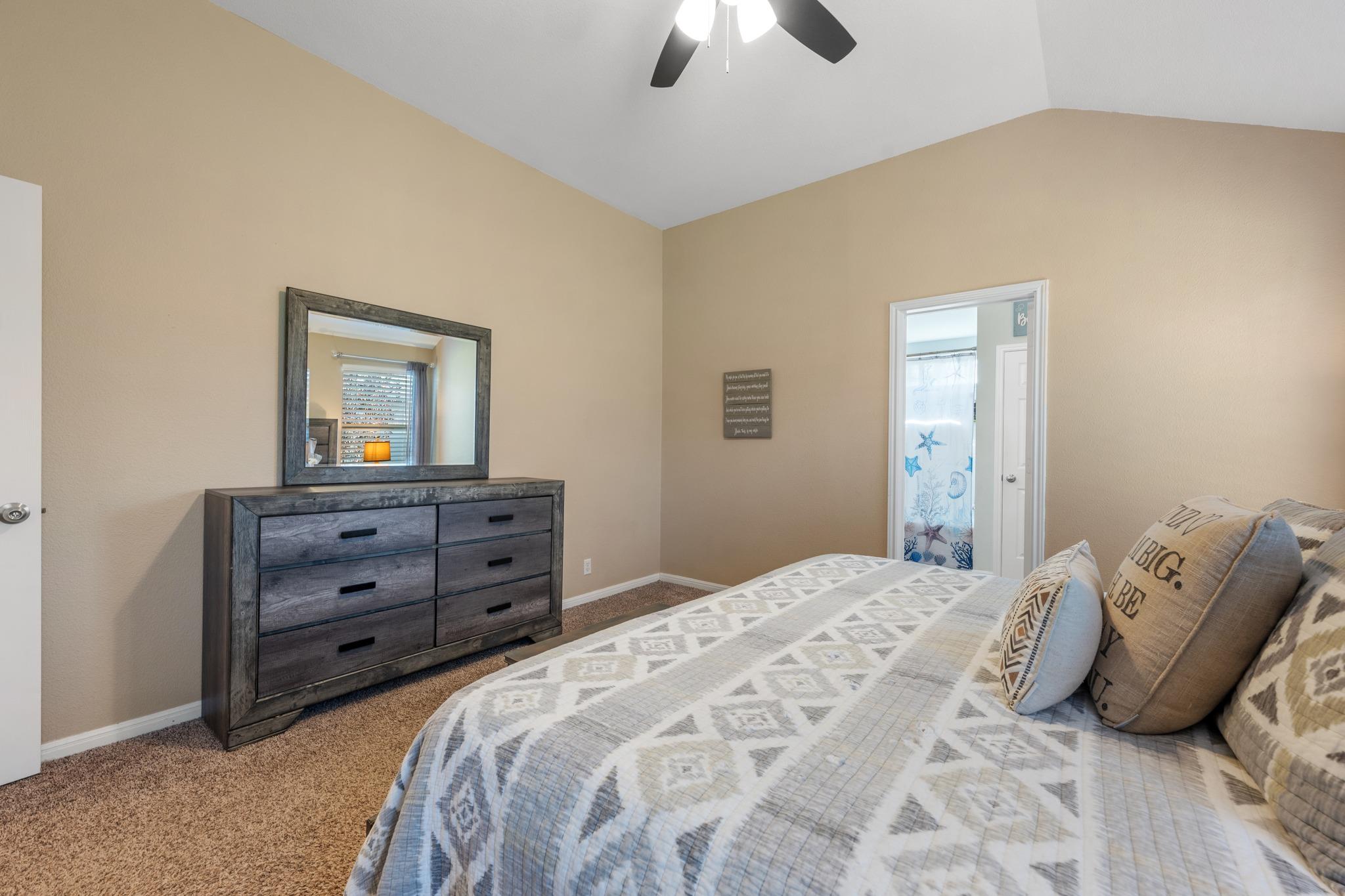 303 McCoy Ln, Hutto, TX 78634