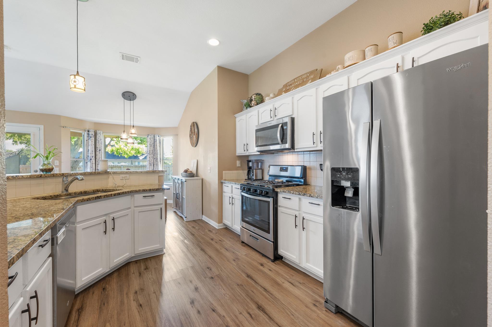 303 McCoy Ln, Hutto, TX 78634