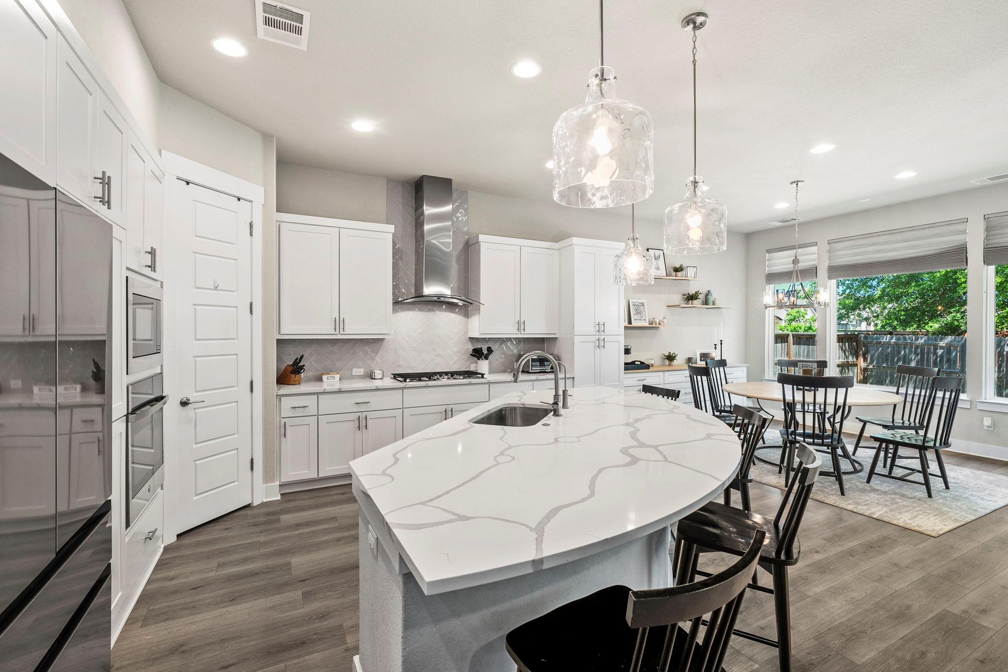 700 Whitetail Dr, Round Rock, TX 78681