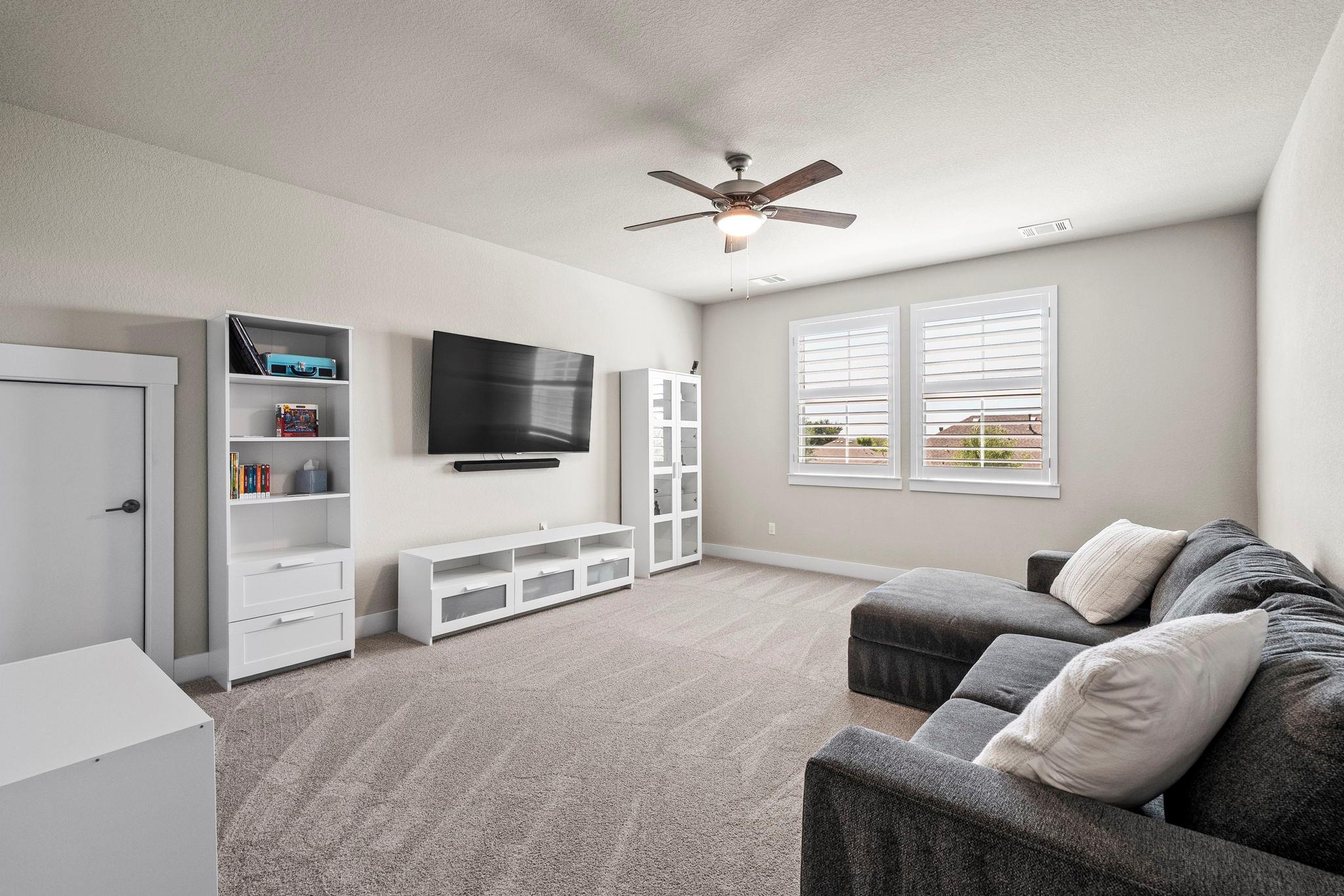 700 Whitetail Dr, Round Rock, TX 78681