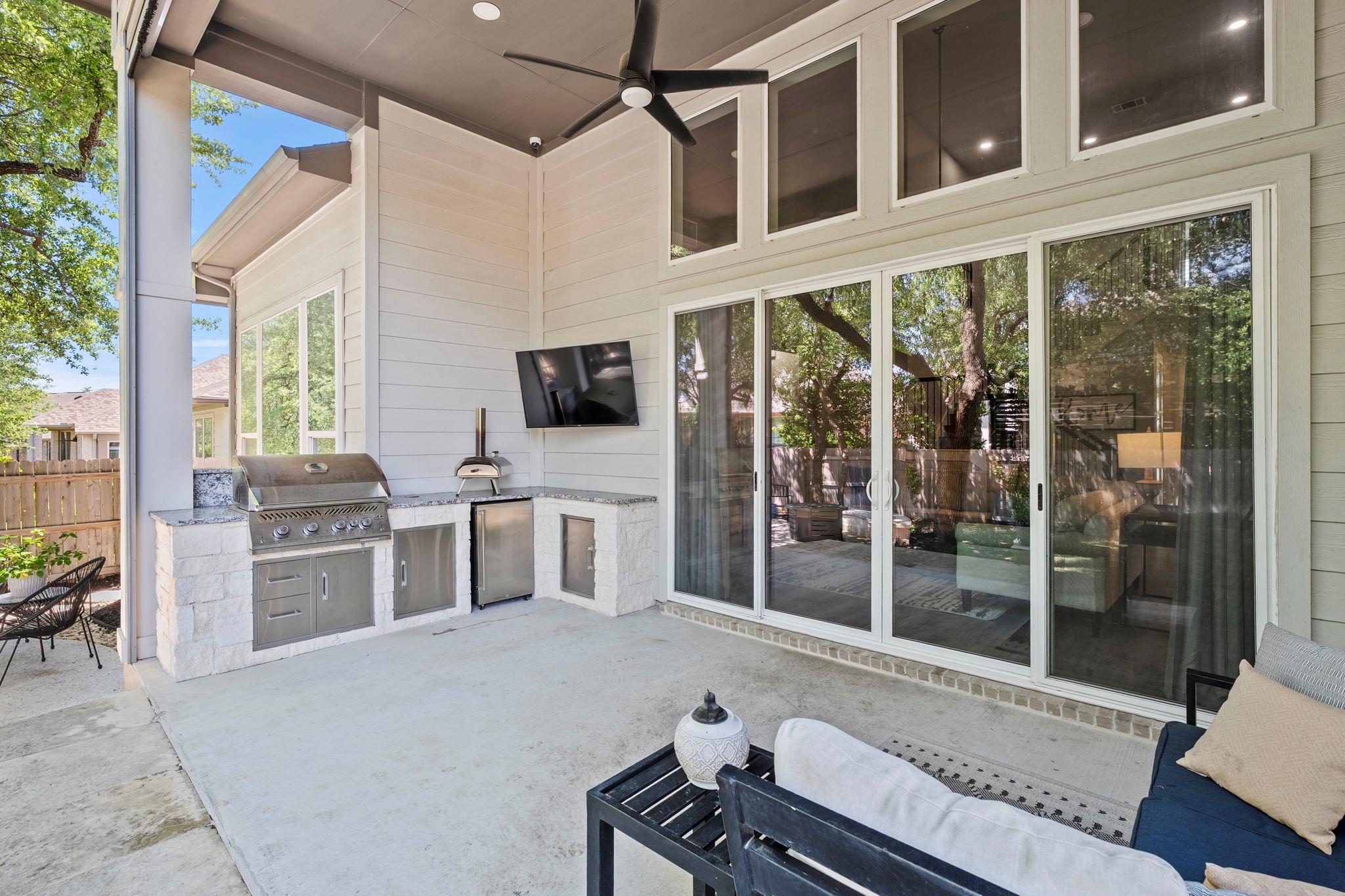 700 Whitetail Dr, Round Rock, TX 78681